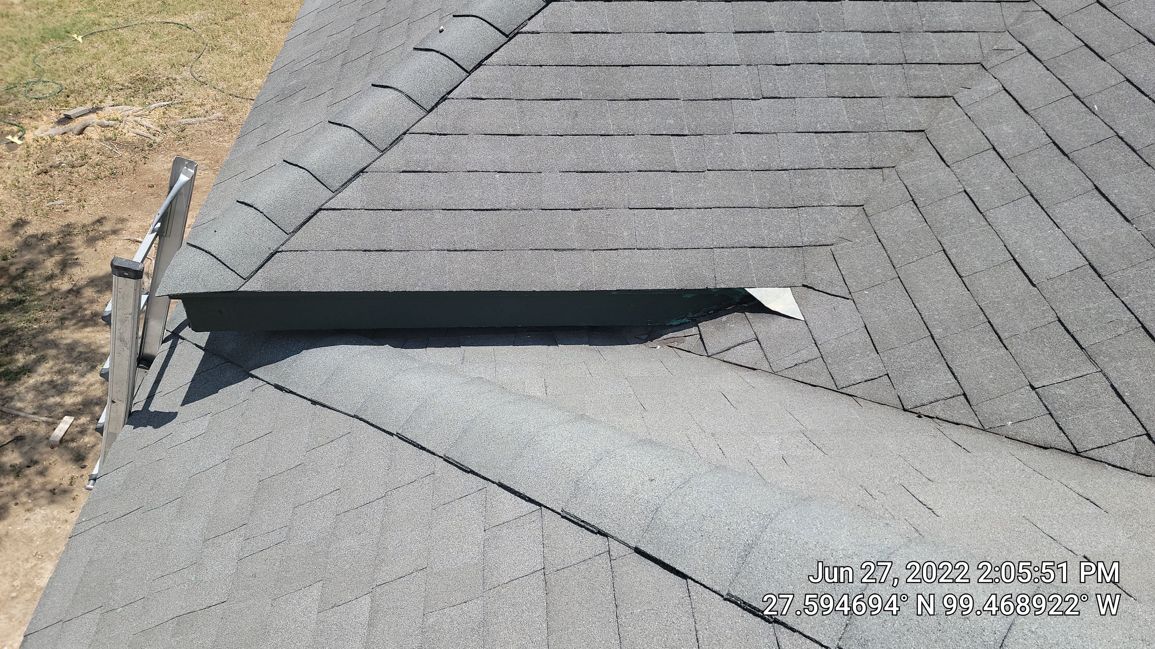 Residential Roofing Installation using Owens Corning - Oakridge by JM Flores Roofing & Construction, Inc