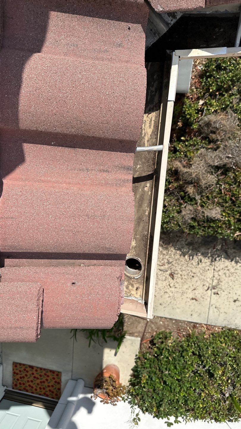 Best Gutter Cleaning In Irvine! by Property Cleaning Experts, LLC