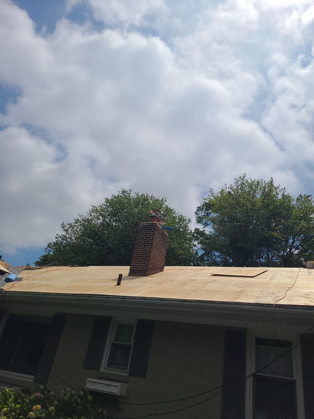 Arlington: CertainTeed Landmark Pro Designer Shingles in Max Def Pewter by RM Banning, Inc.