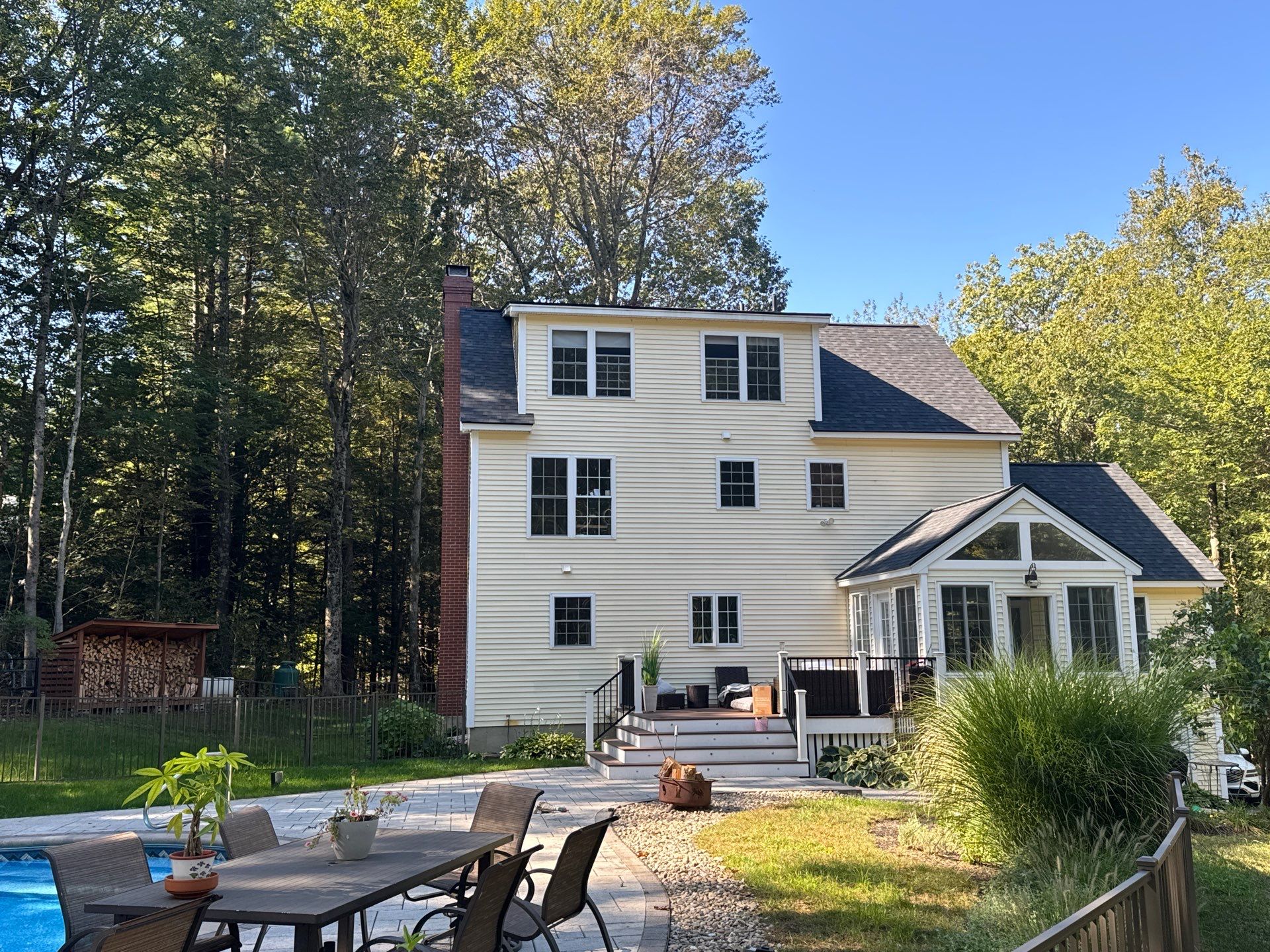 Roof Replacement in Brentwood, NH – Owens Corning Duration in Onyx Black by Compass exteriors