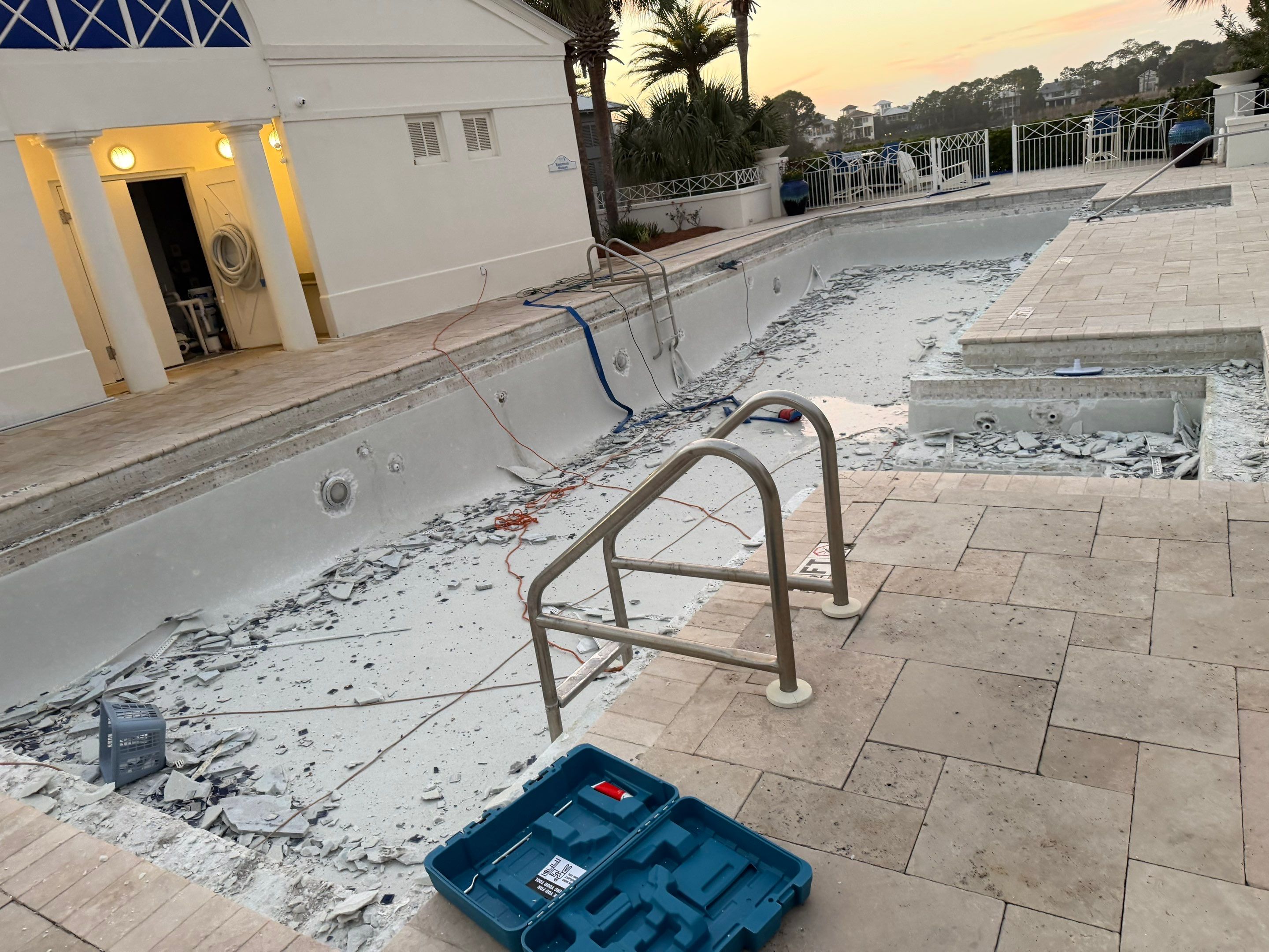 Lake Carillon - PCB by ASP - America's Swimming Pool Company