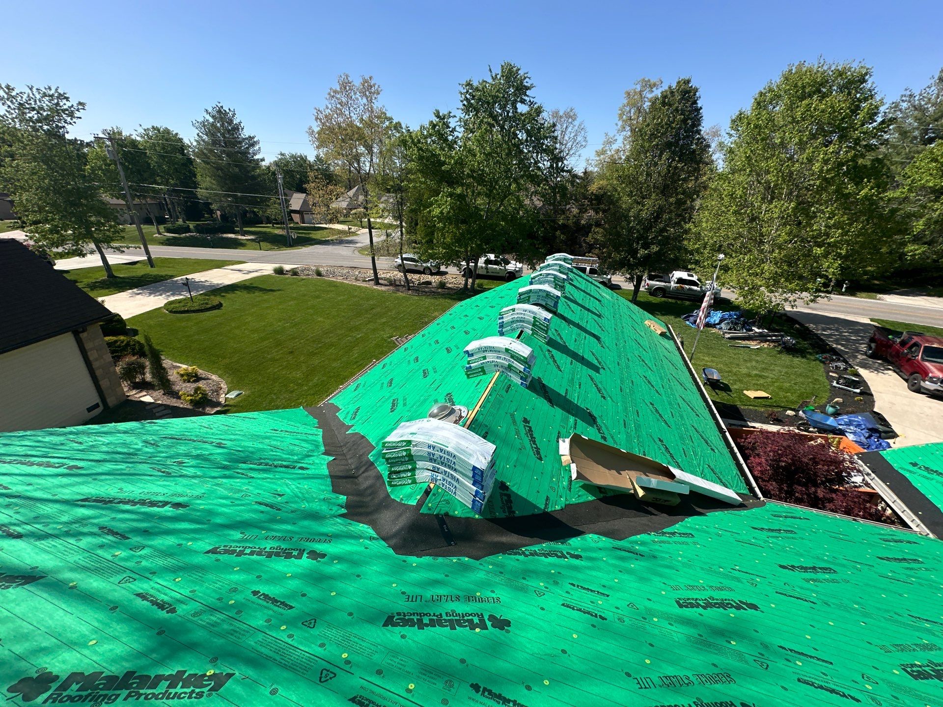 Crossville - Malarkey Vista by Undersun Roofing 