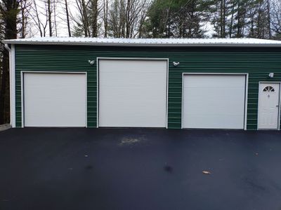 Detached 3-Car Garage