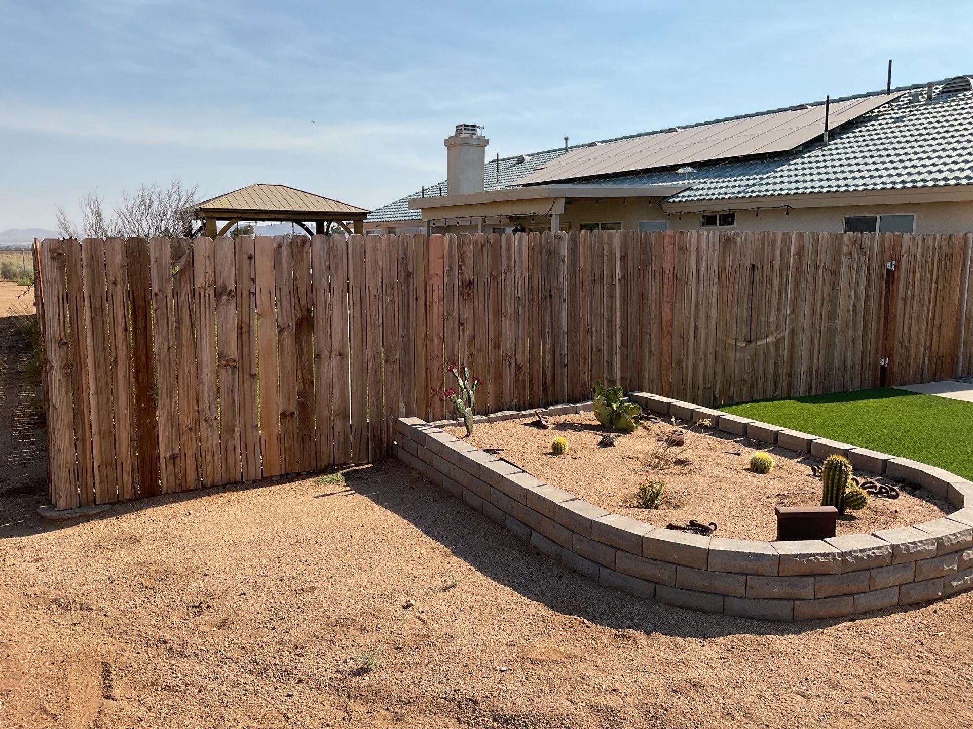 Fence Installation using Vinyl by Fence Guys Inc. 