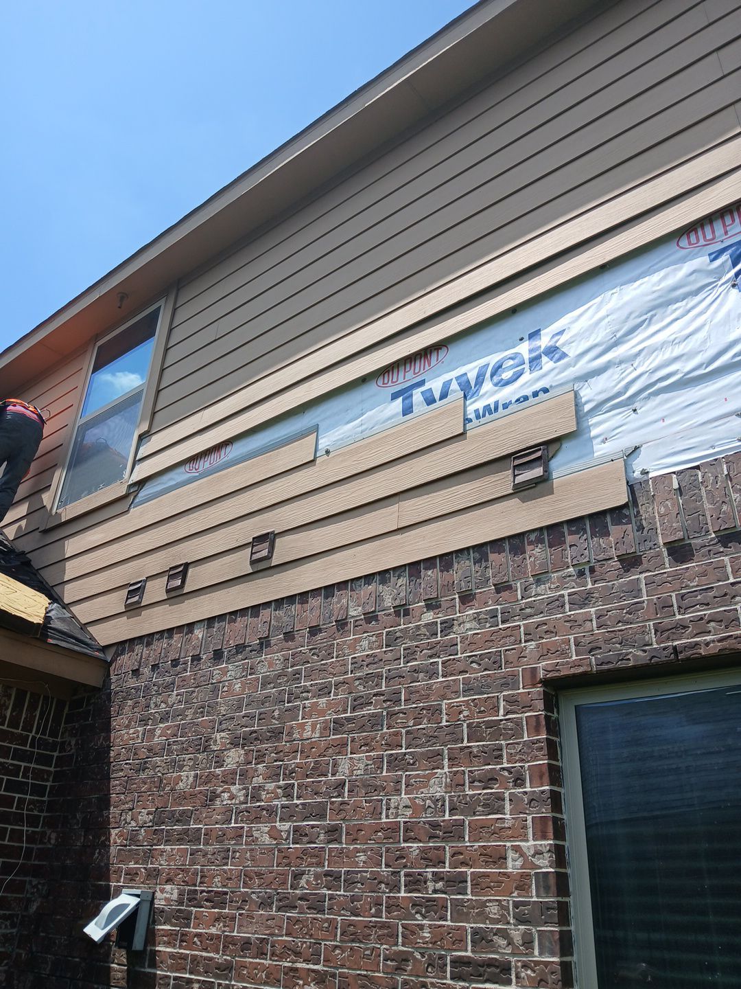 Residential Roofing Installation using Owen's Corning Duration (Lifetime) Shingles by Roof Repair Company