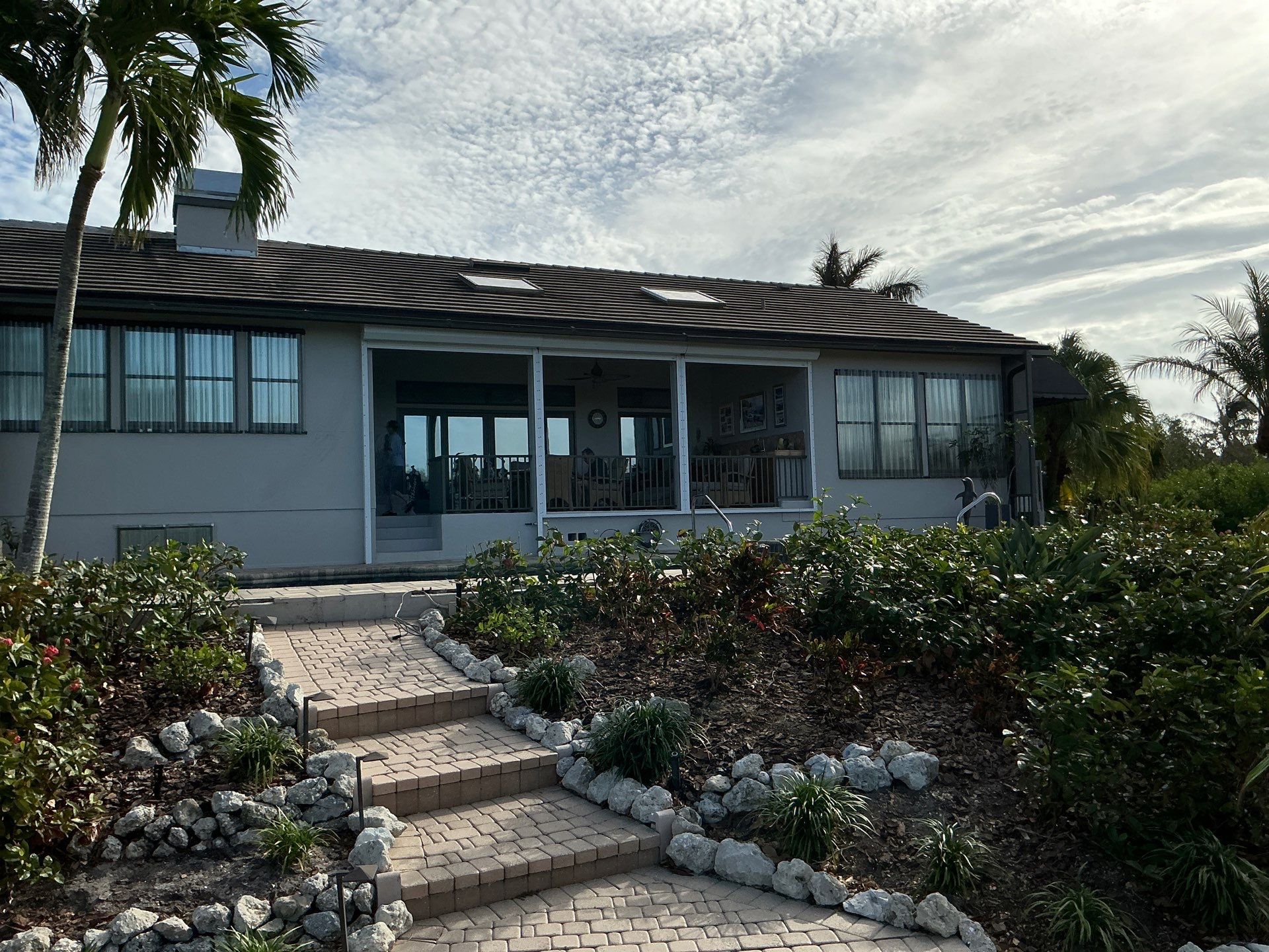 7-Inch K-Style Seamless Gutters in Longboat Key FL by Gutter Professors