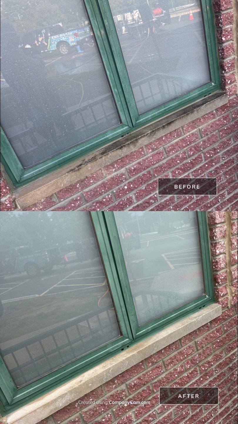 Commercial Exterior Building Wash  by Simmons Power & Soft Washing