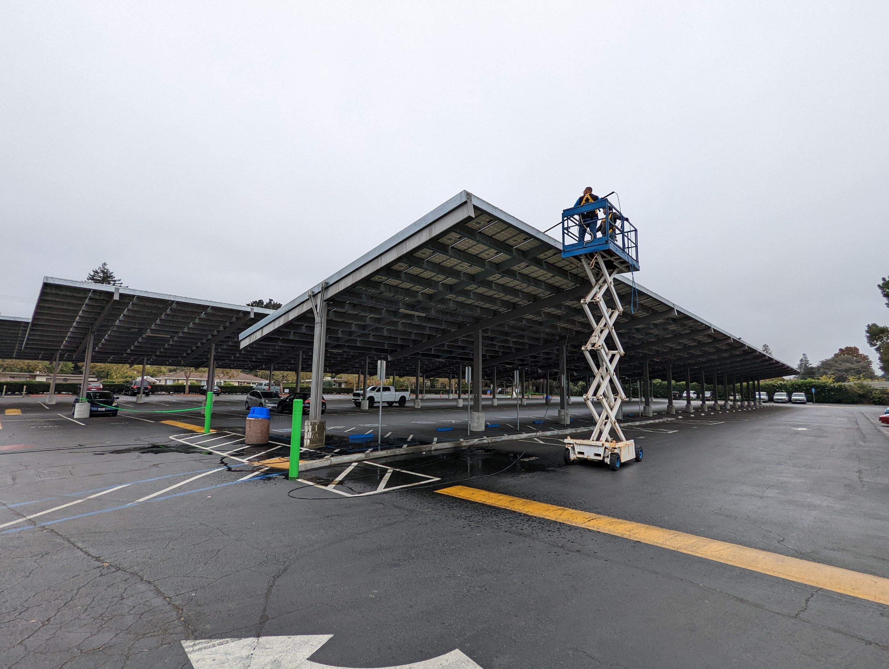 Los Alots Commercial Solar Panel Cleaning by All One Solar Shine