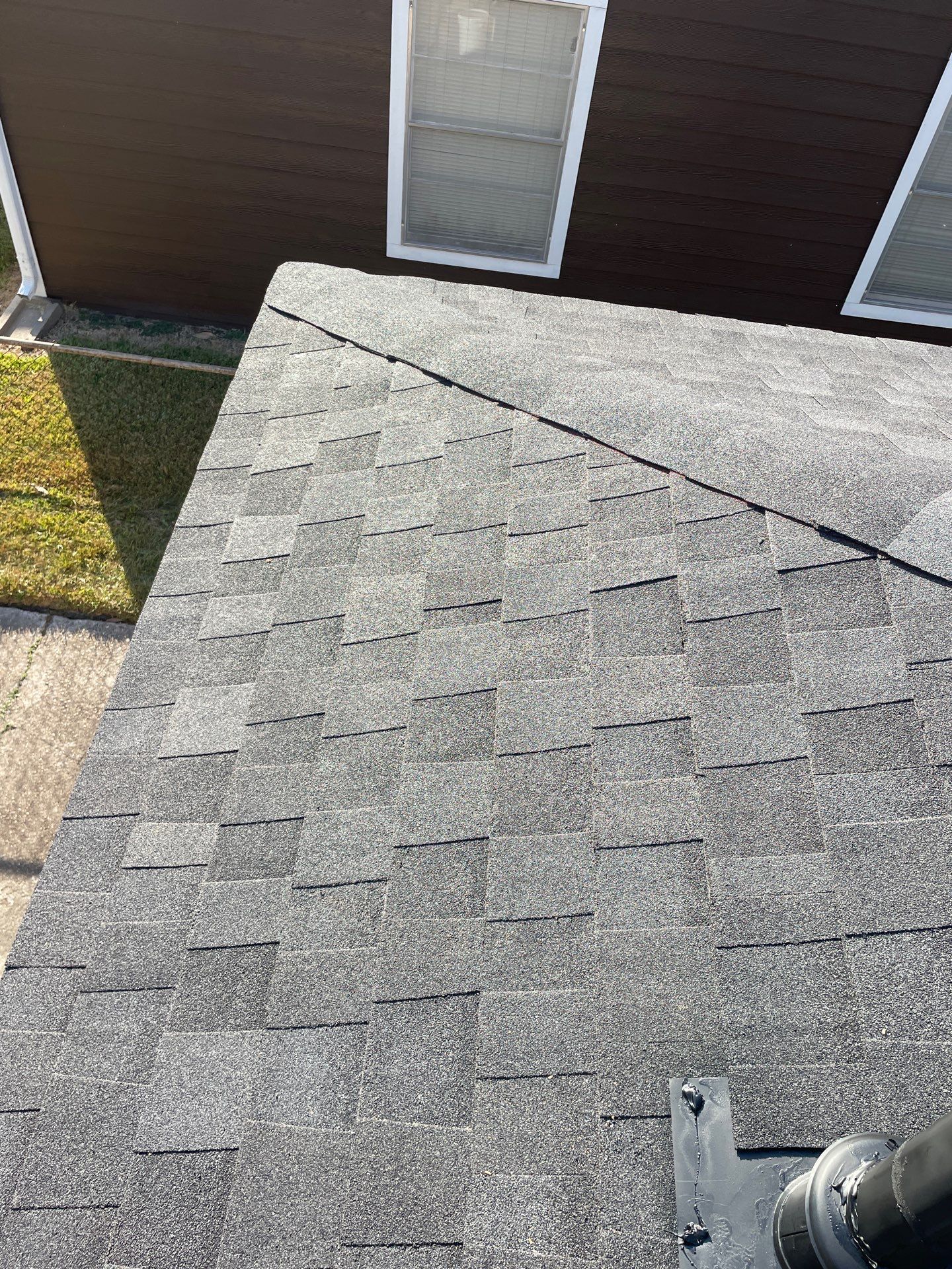 Residential Roofing Installation using Owen's Corning Duration (Lifetime) Shingles by Roof Repair Company