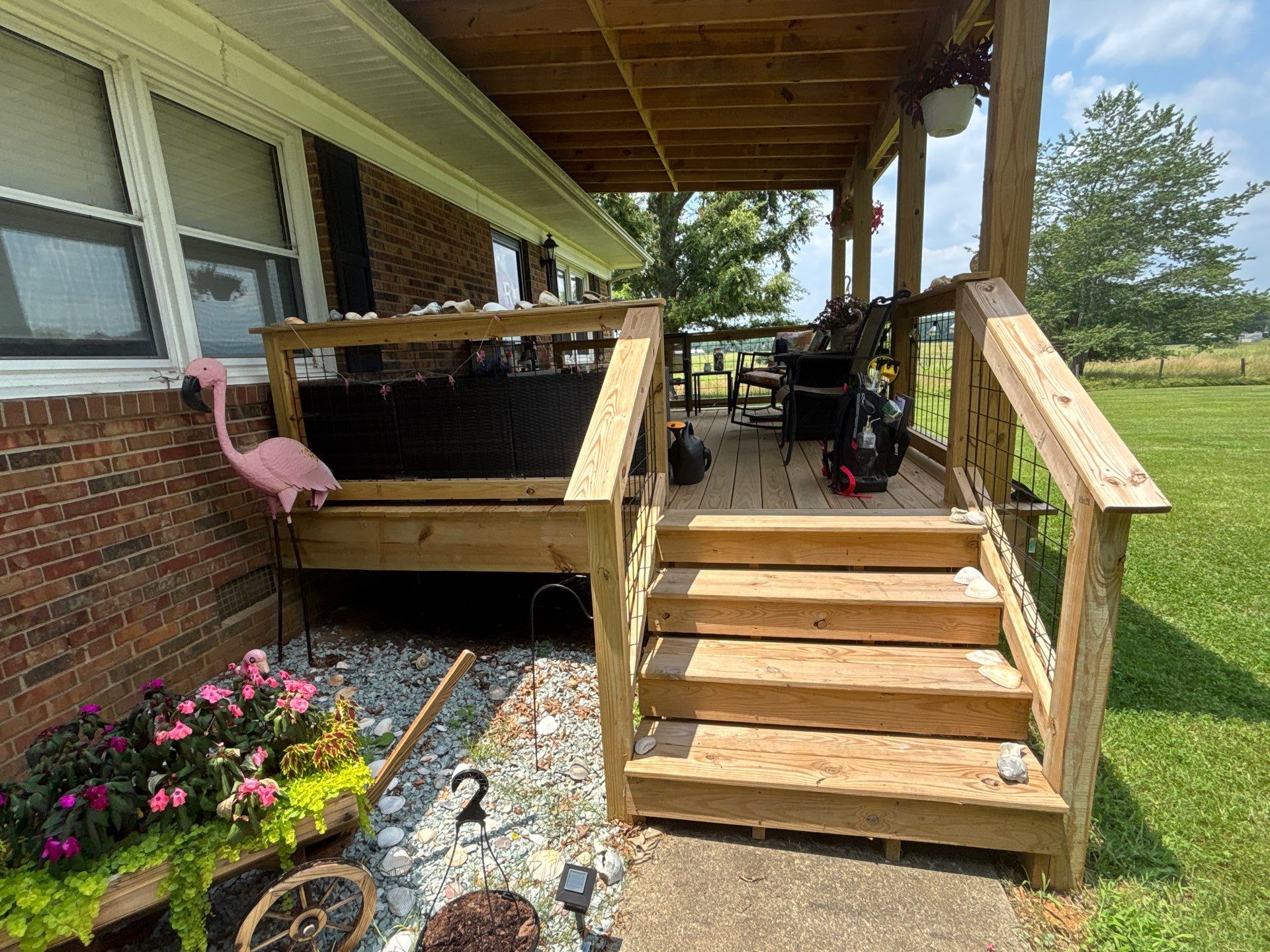 Wood Deck using Wood Sealant by DuraSeal