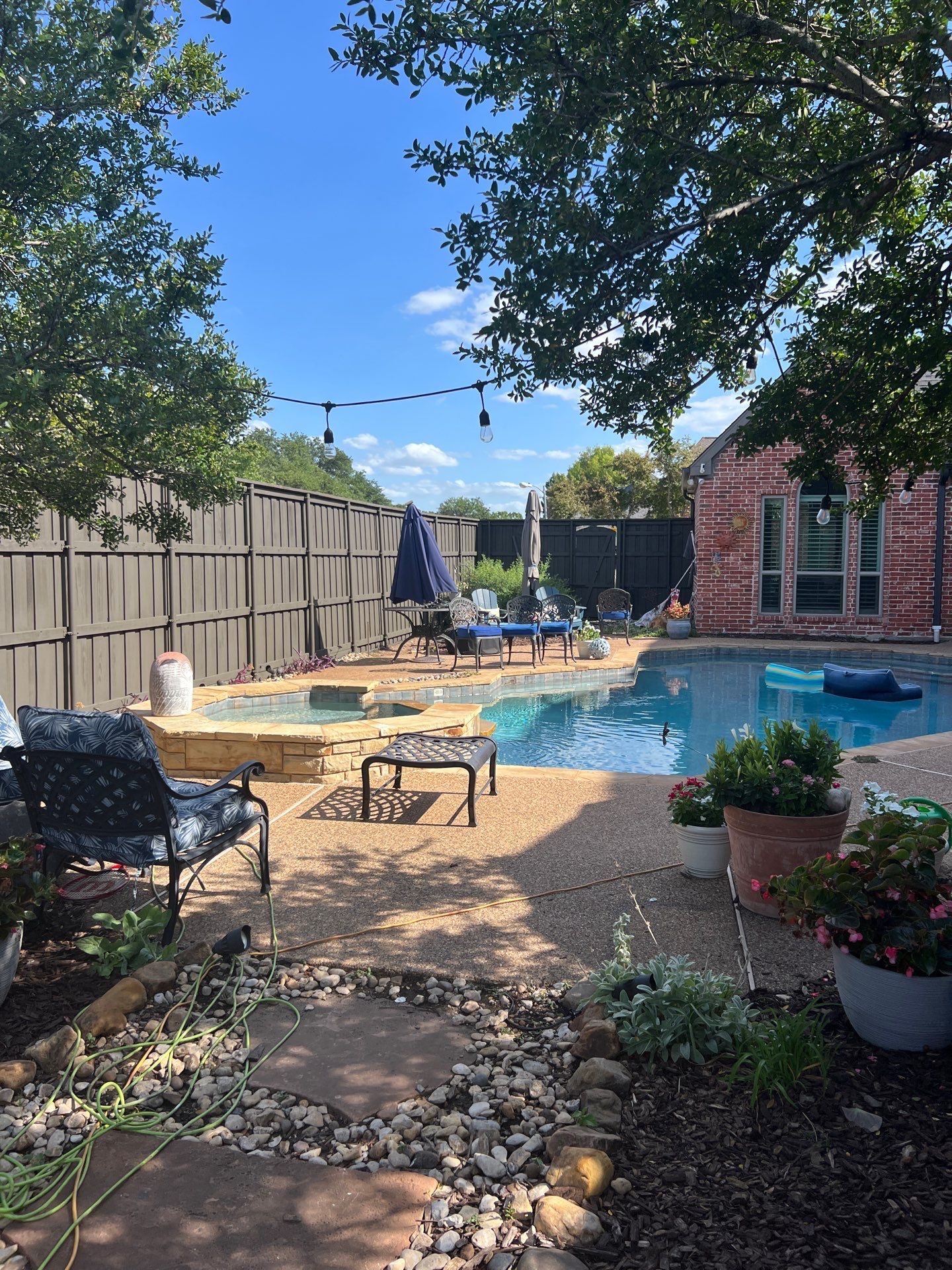 Fence Staining by Nomad Painting