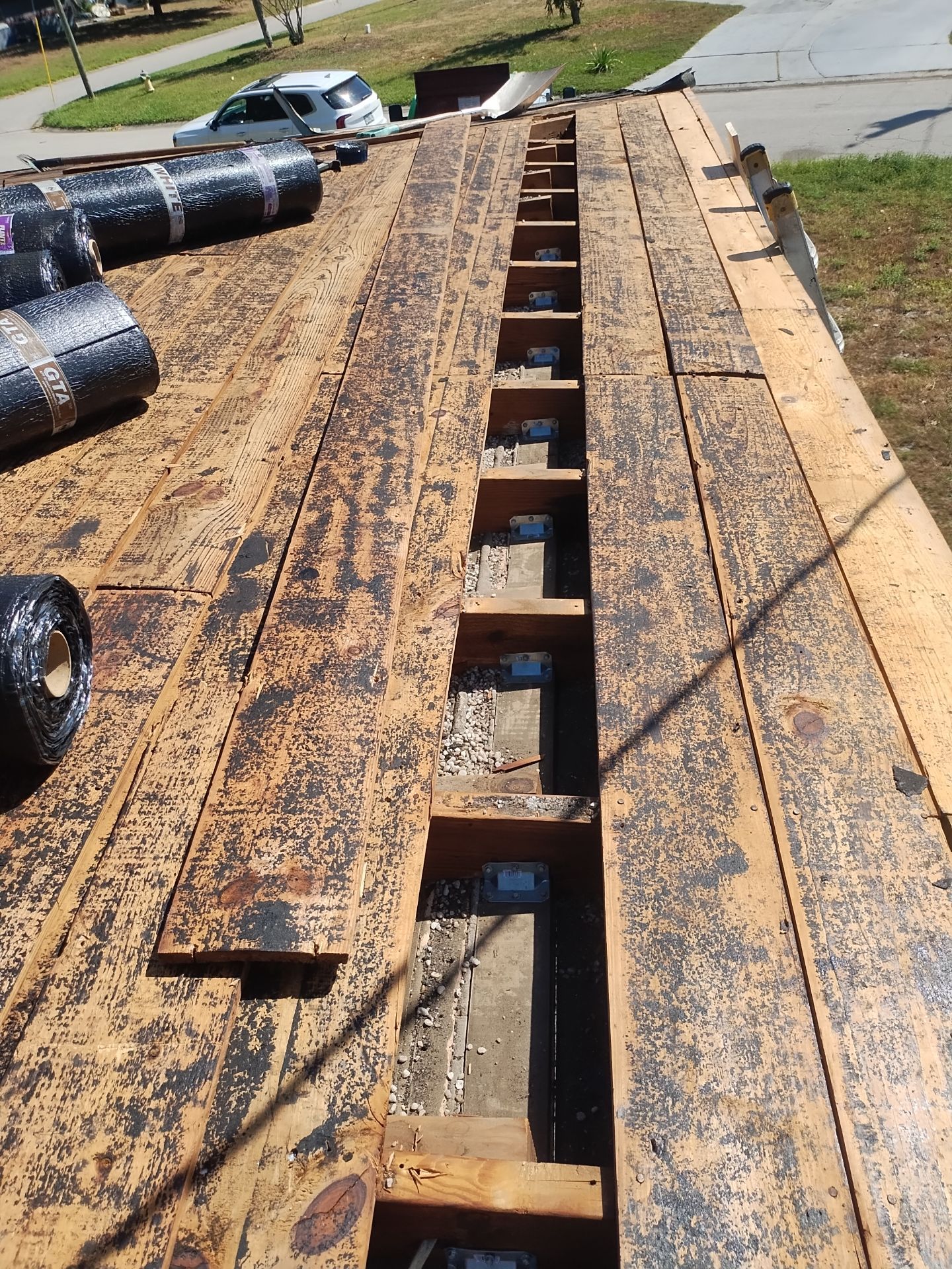 Project in St. Petersburg 33710 by Mitchell Roofing Company LLC