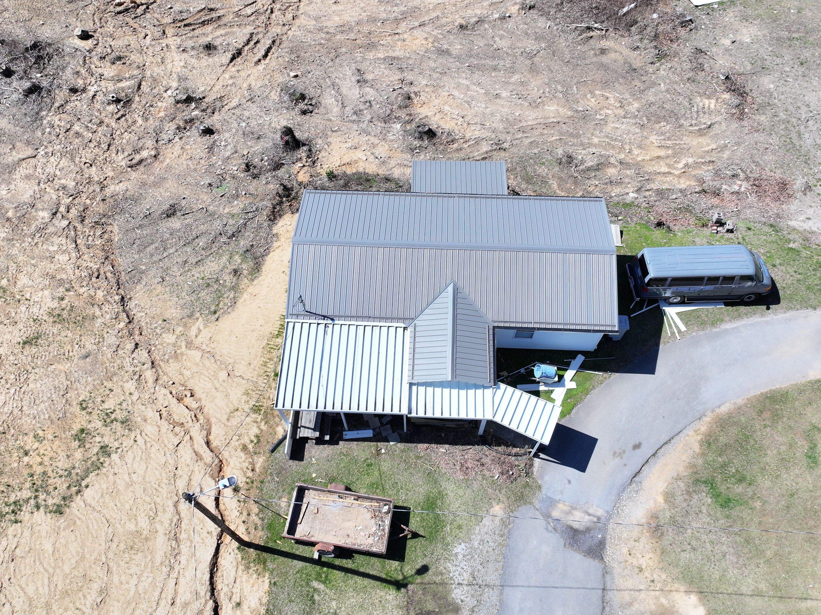 Fish Springs Baptist Church by Omnia Roofing