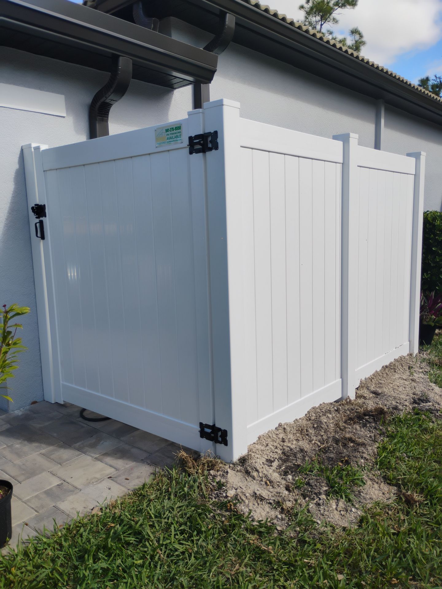 Vinyl Fence in Cape Coral by True Fence LLC
