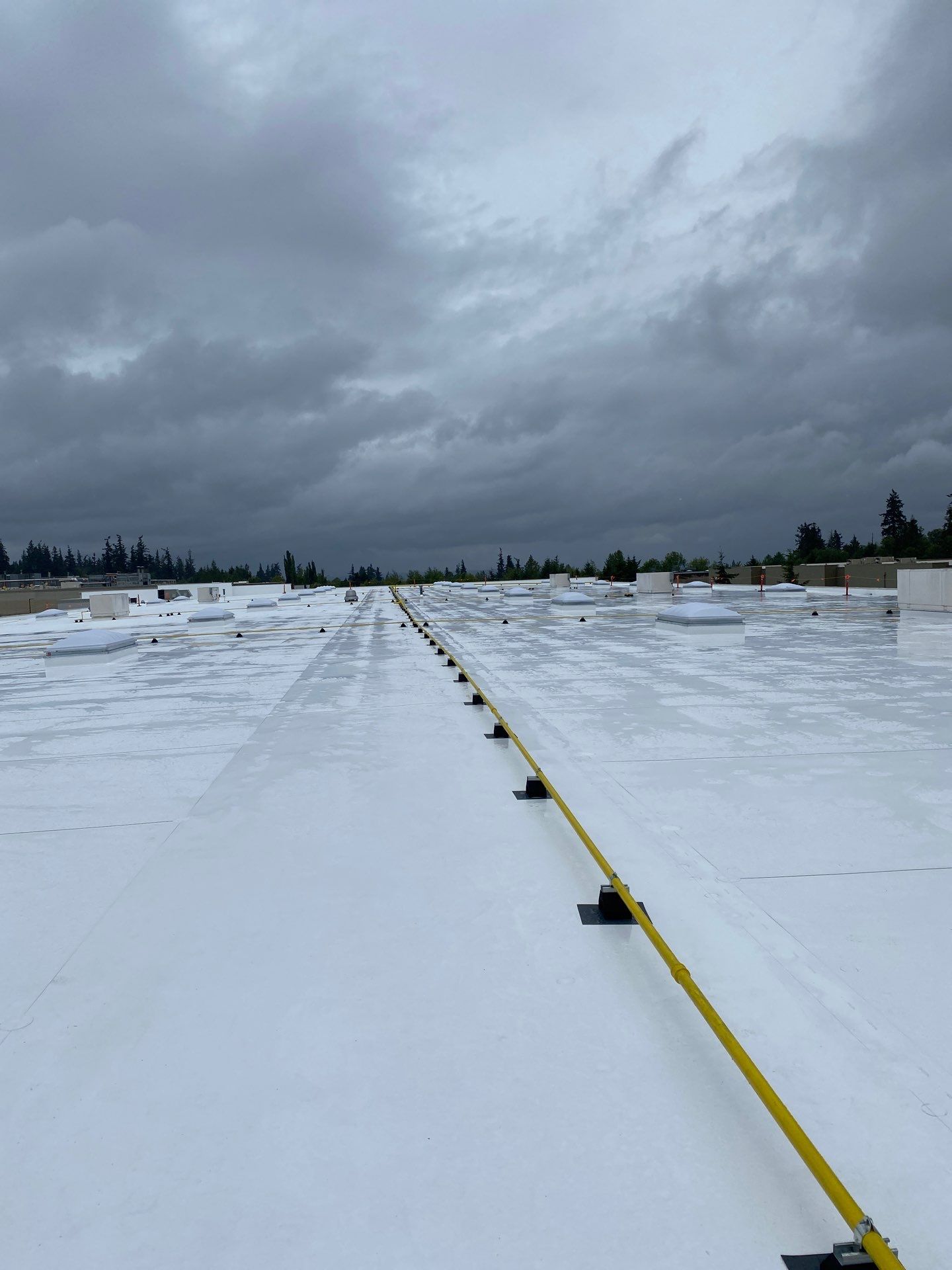 McDonald & Wetle Roofing featured photo.