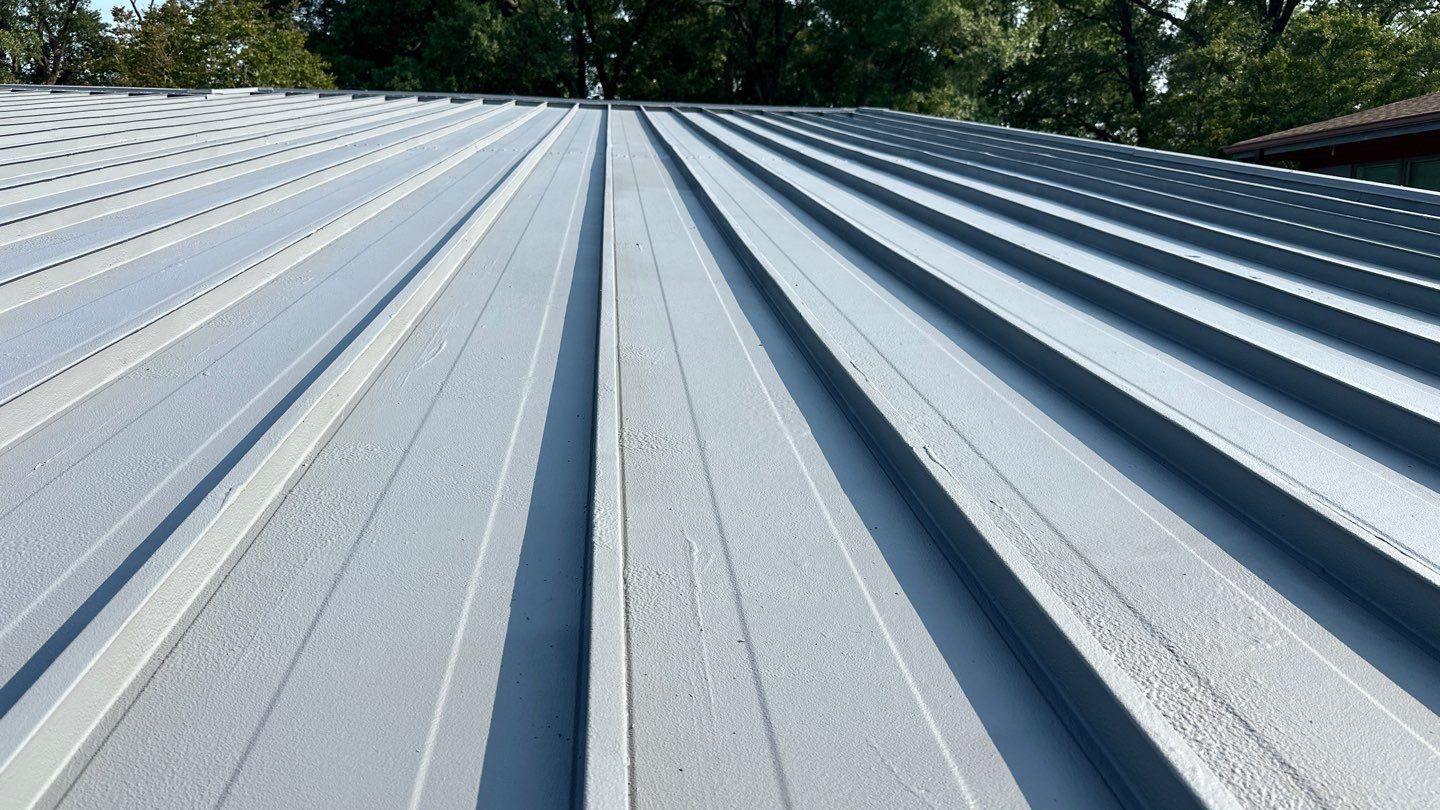 Commercial Roof using GACO Flex Silicone and Metal Acrylic by ExteriorPros