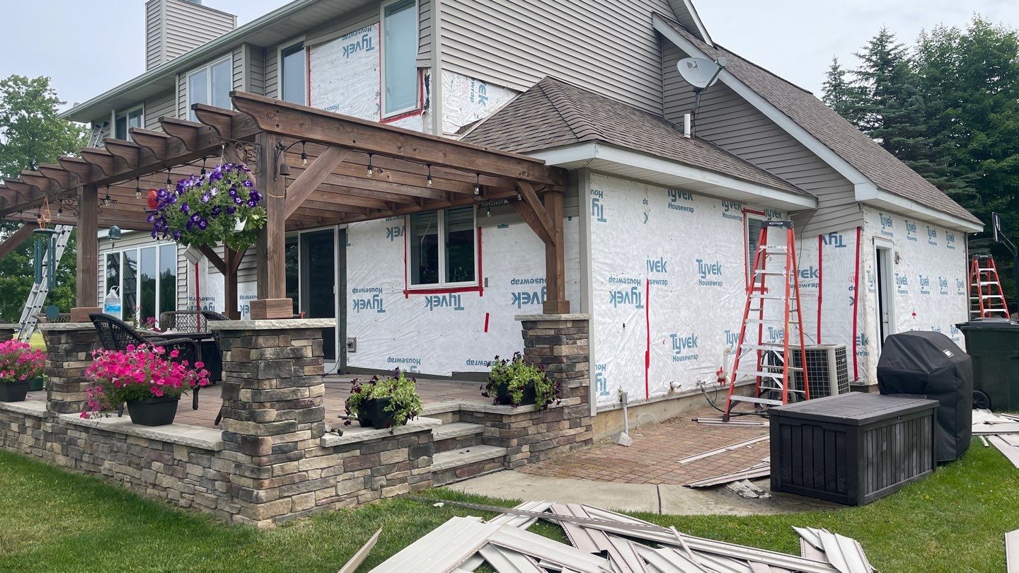 Siding Replacement using Certainteed Restoration Classic D4 by 180 Contractors