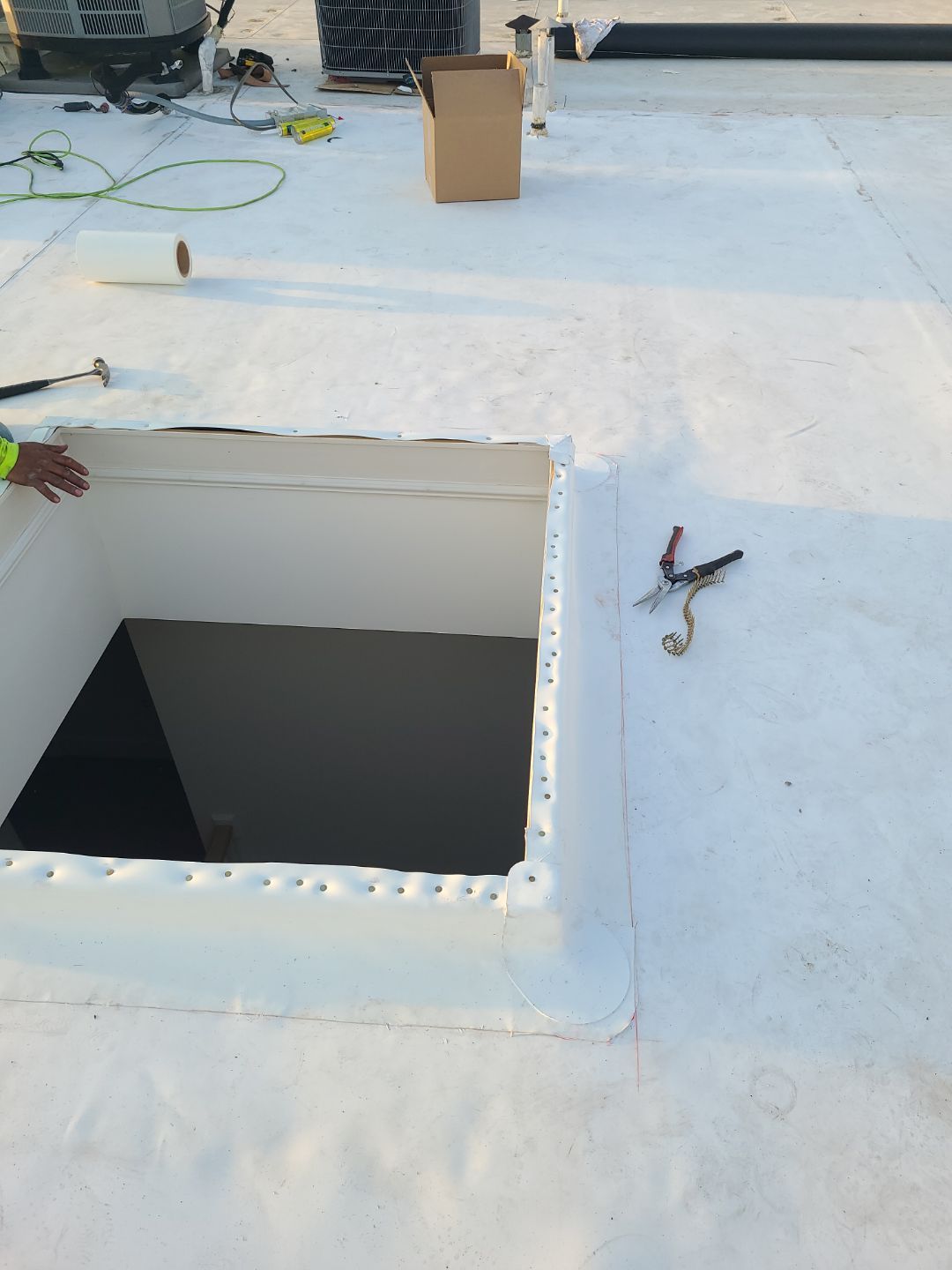 Alexandria: Carlisle Syntec TPO Flat Roof Installation by RM Banning, Inc.