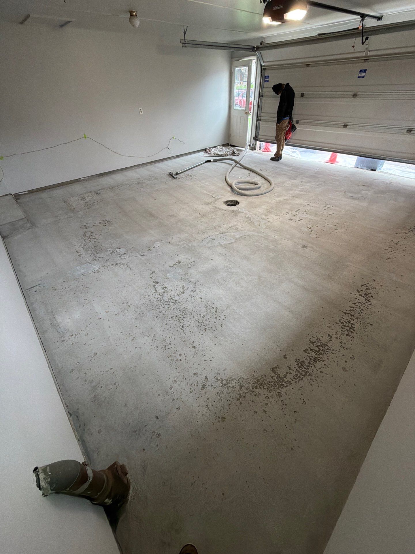 Muskegon Garage Interior Painting and Epoxy Flake Floor Installation by Gordon Painting