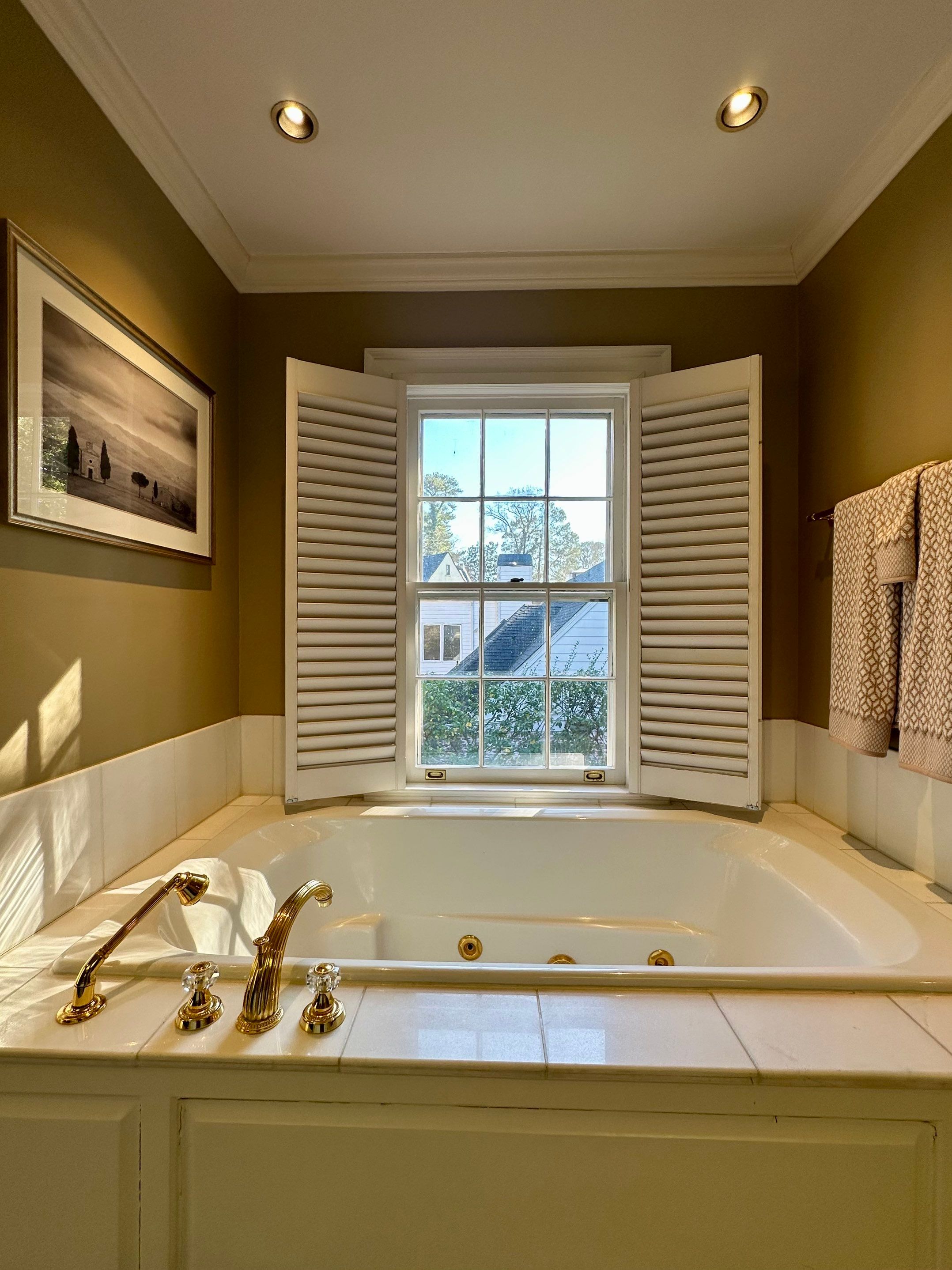 Multi-Room Refresh by Atlanta's Paint Doctor
