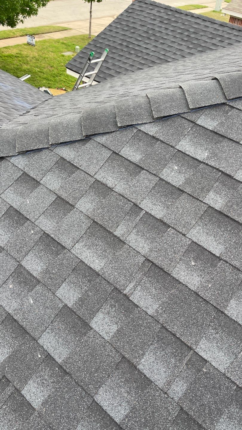 GAF HDZ - Charcoal by Elite Roofing LLC