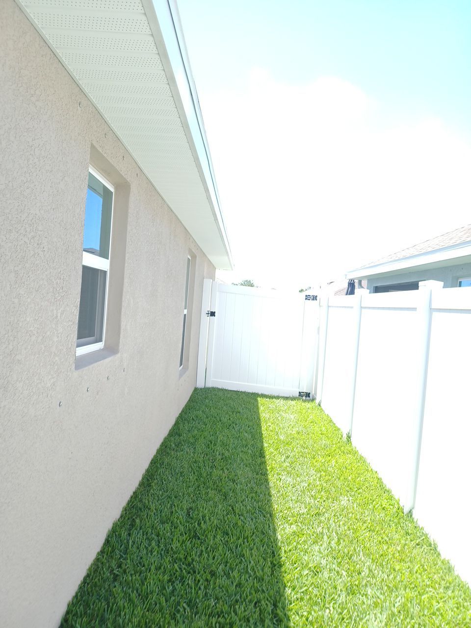 Wimauma, FL 6ft. Tall White Vinyl Privacy Fence   by Asap fence and gates, LLC