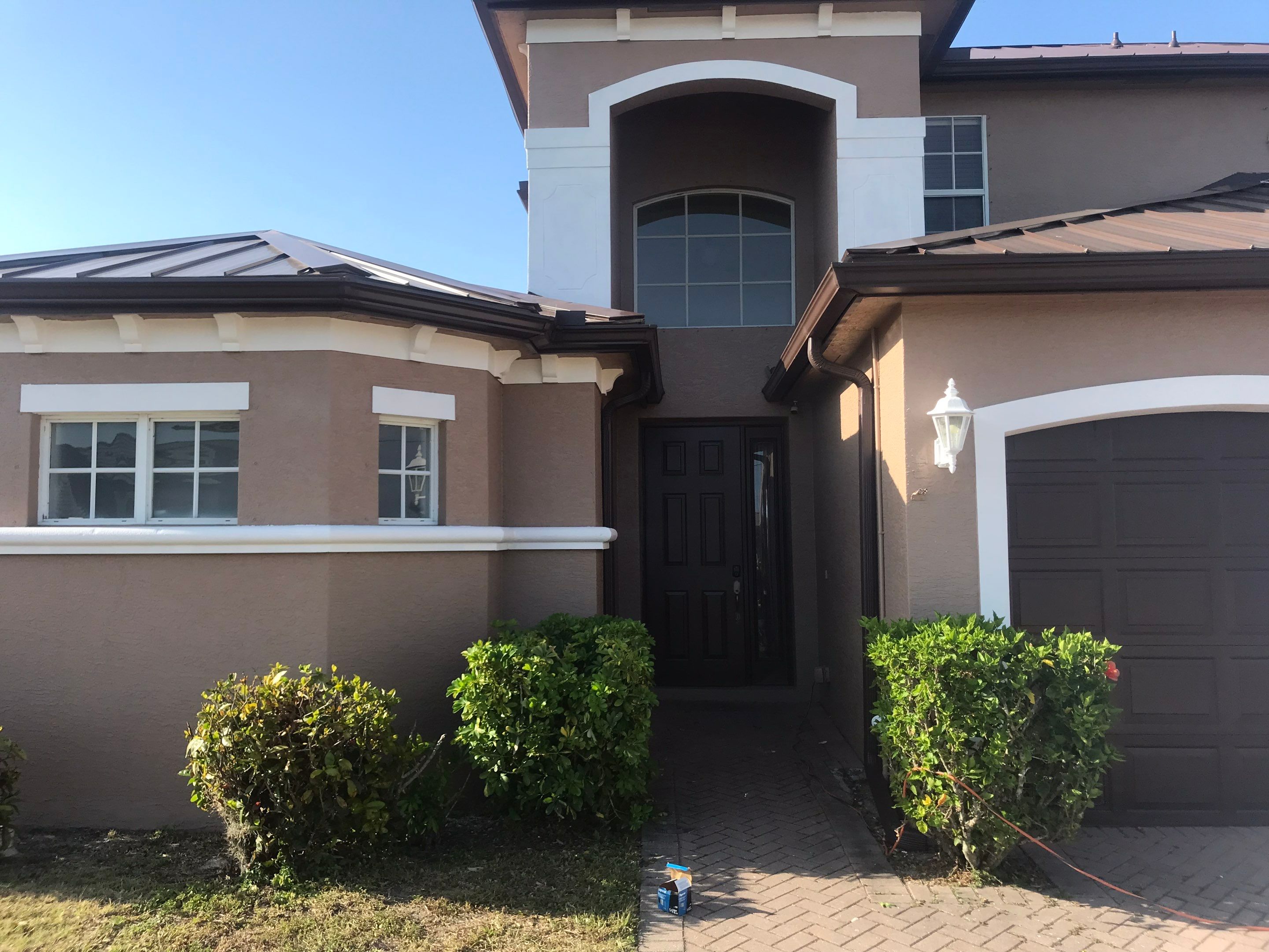 Brown Seamless Gutters using Royal Brown in Cape Coral by Gutter Professors