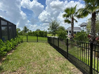 Aluminum Fence Installation using 3 Rail Aluminum Fence