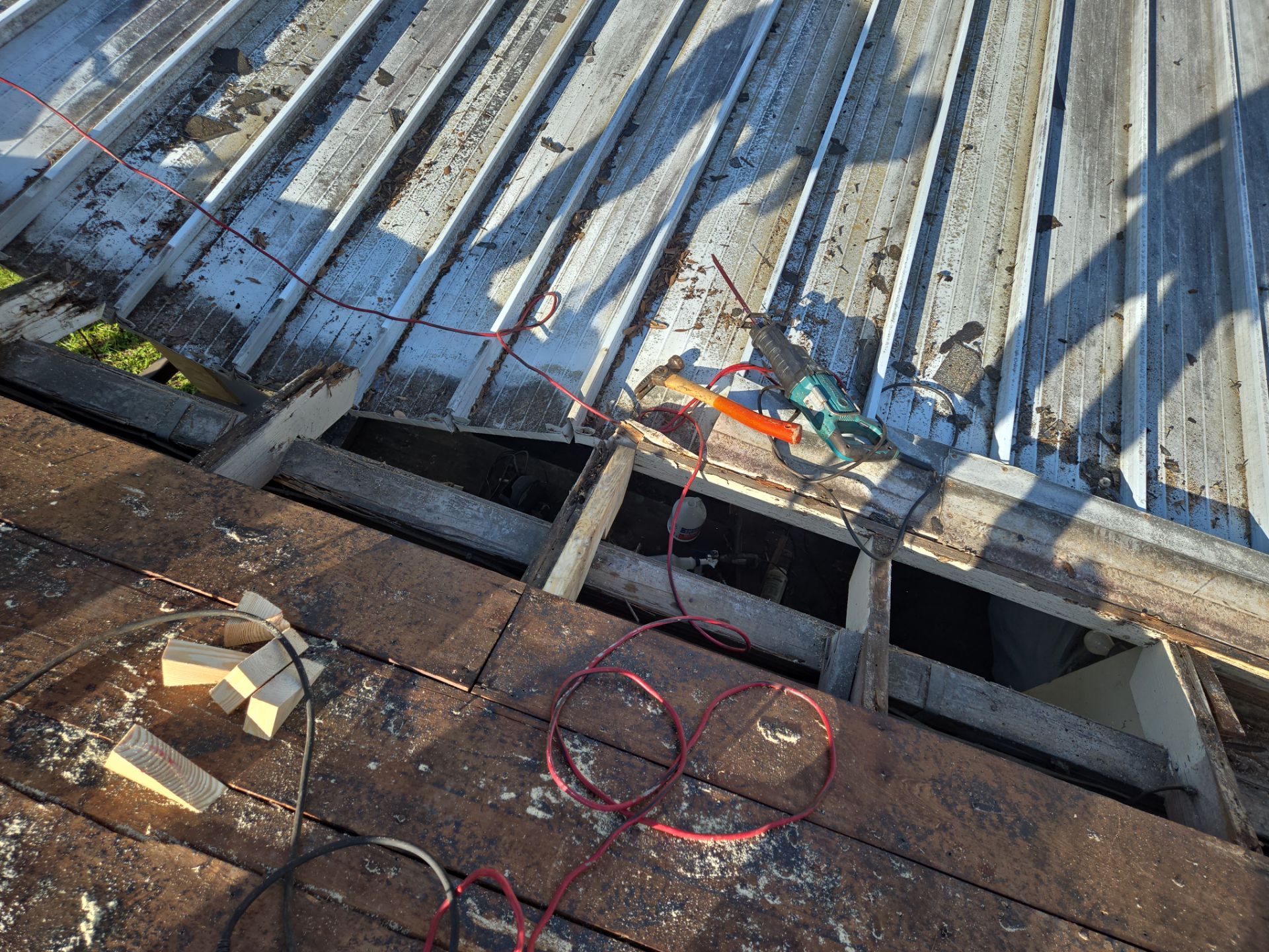 Project in St. Petersburg 33713 by Mitchell Roofing Company LLC 