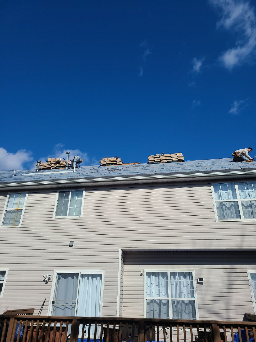 Woodbridge CertainTeed Landmark Roof in Charcoal Black by RM Banning, Inc.