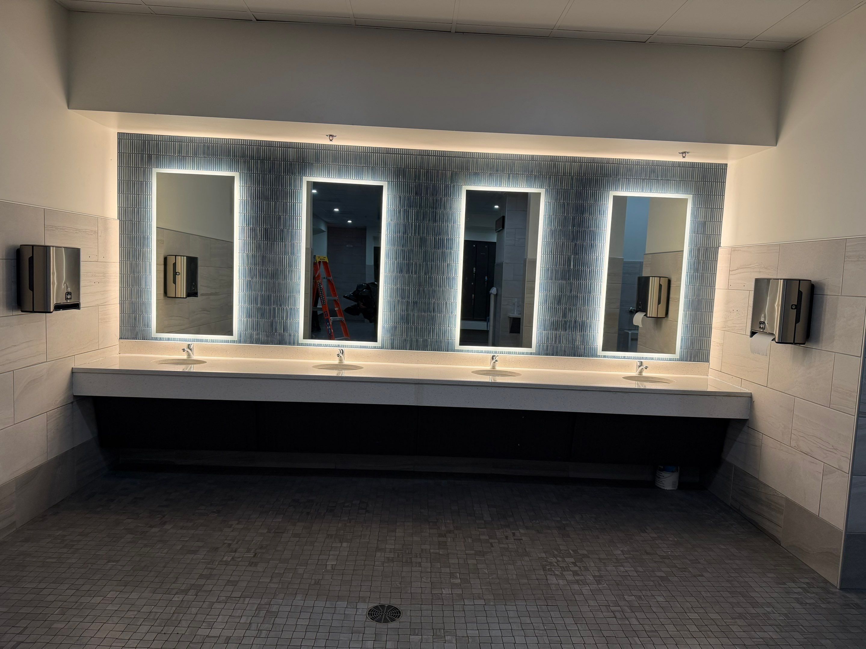 Hampton OLF - Locker rooms and backsplash by Nova HomeWorks