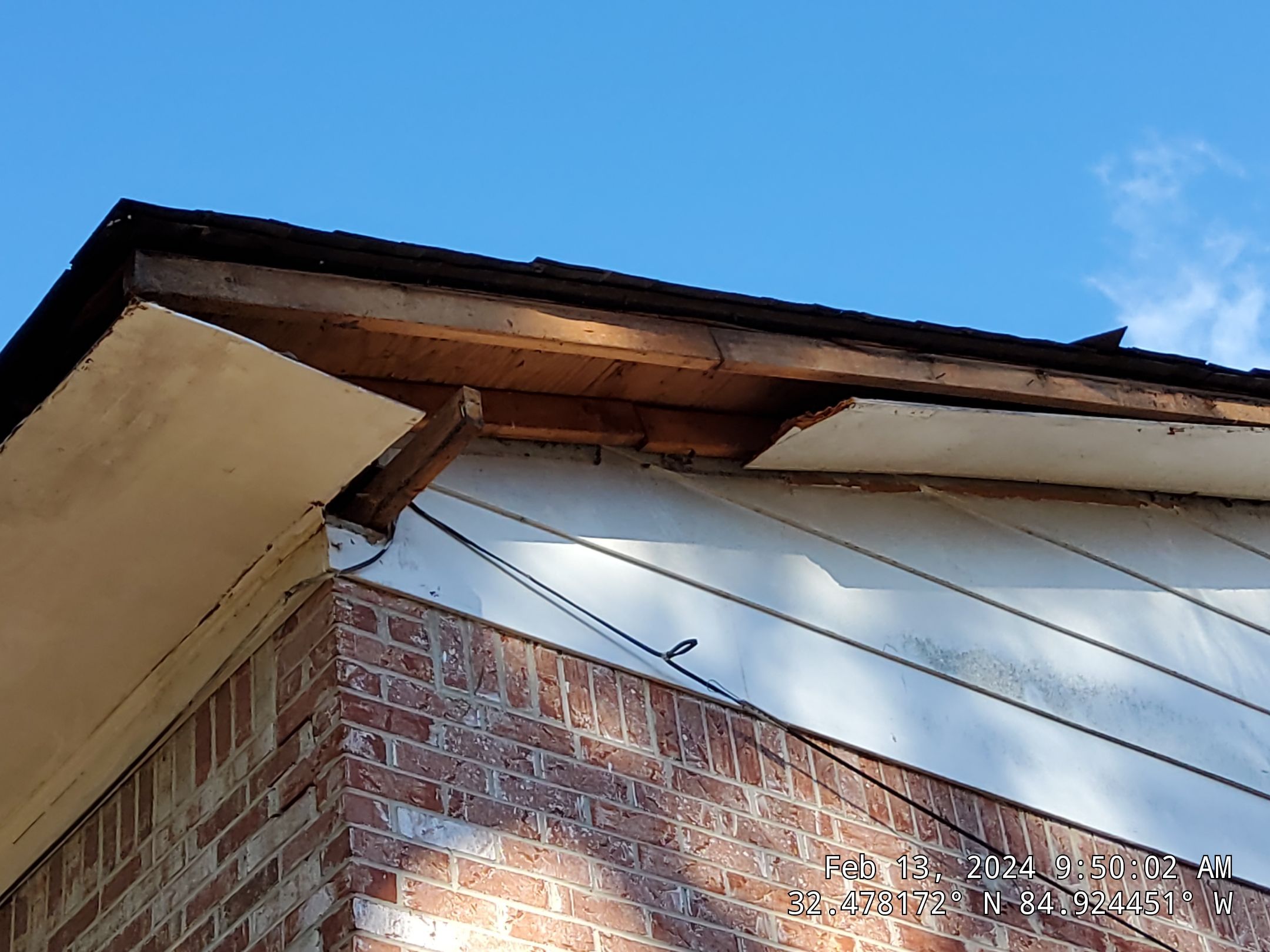 Residential Roofing Installation by iGreen Solutions