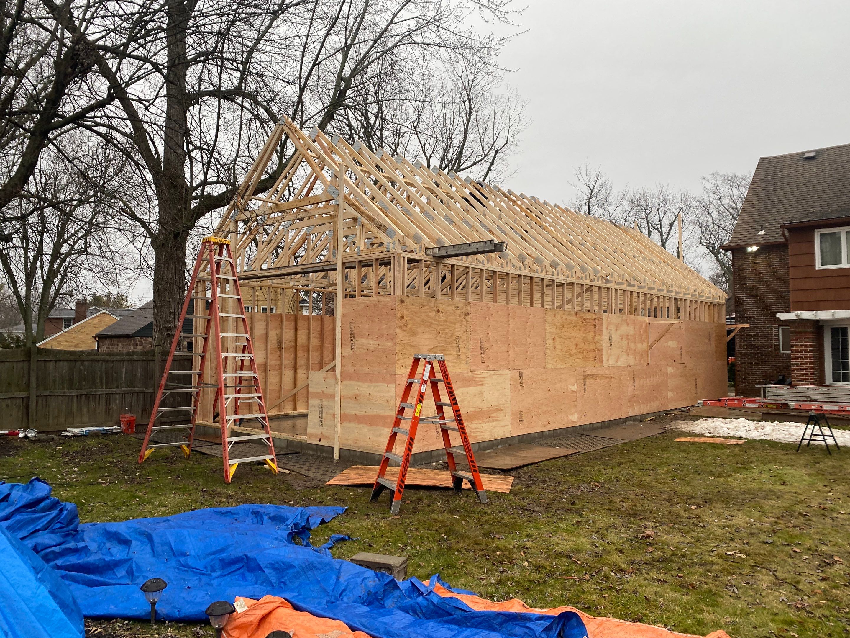 Garages by Ivy Lea Construction