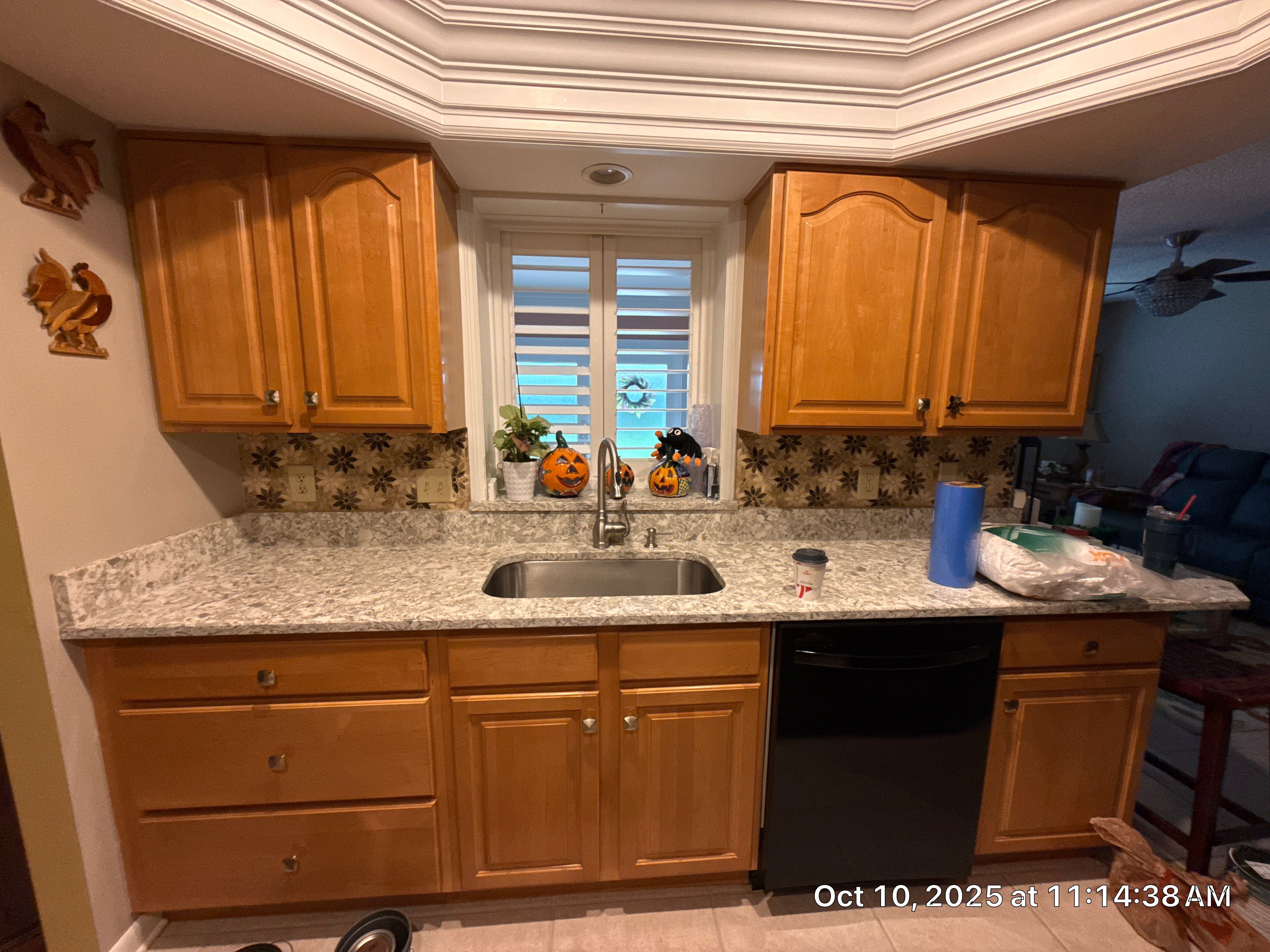 Popcorn Ceiling Repair by Axtra Hand