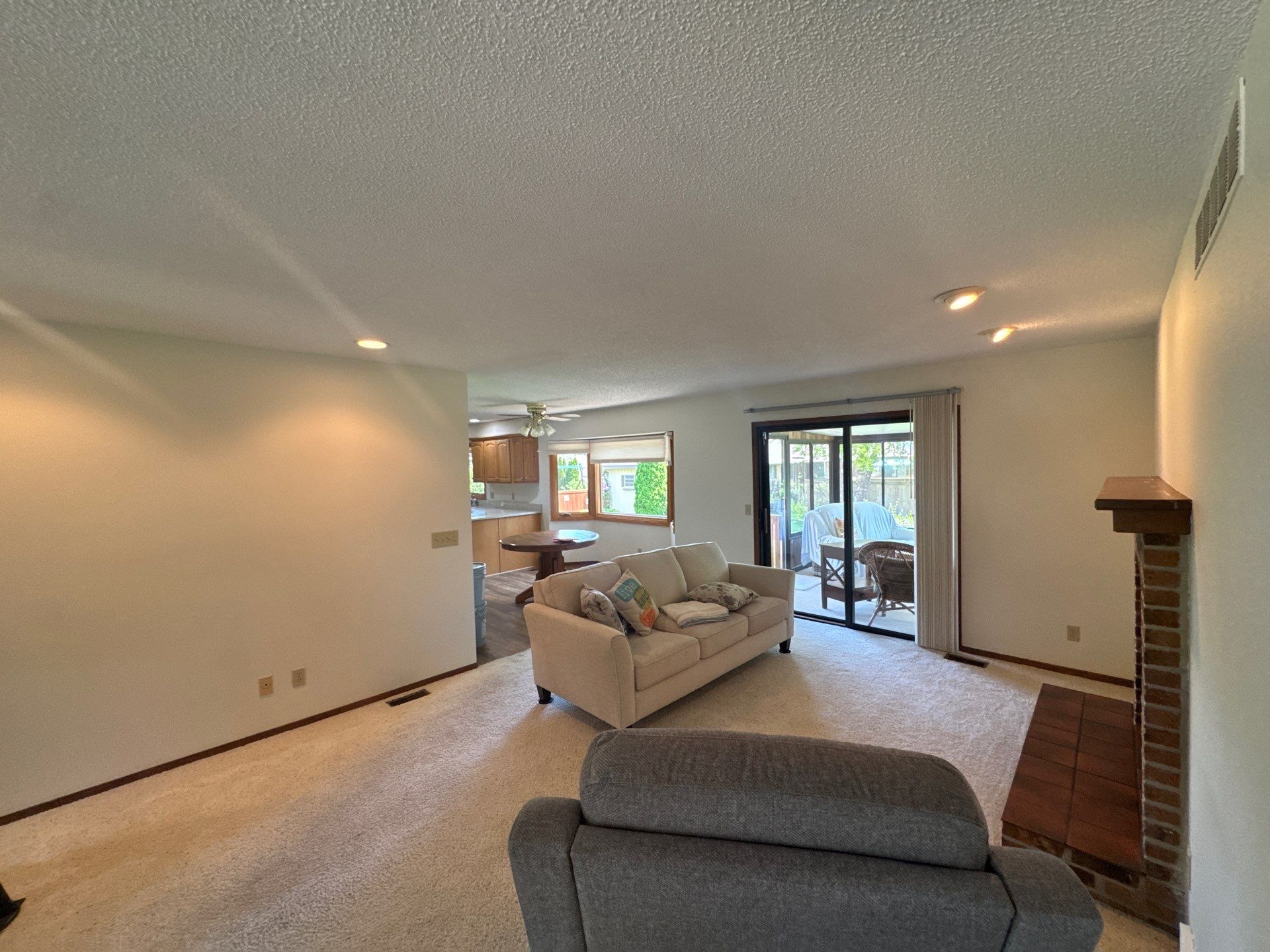 Residential Interior Repaint by Midwest Paint LLC