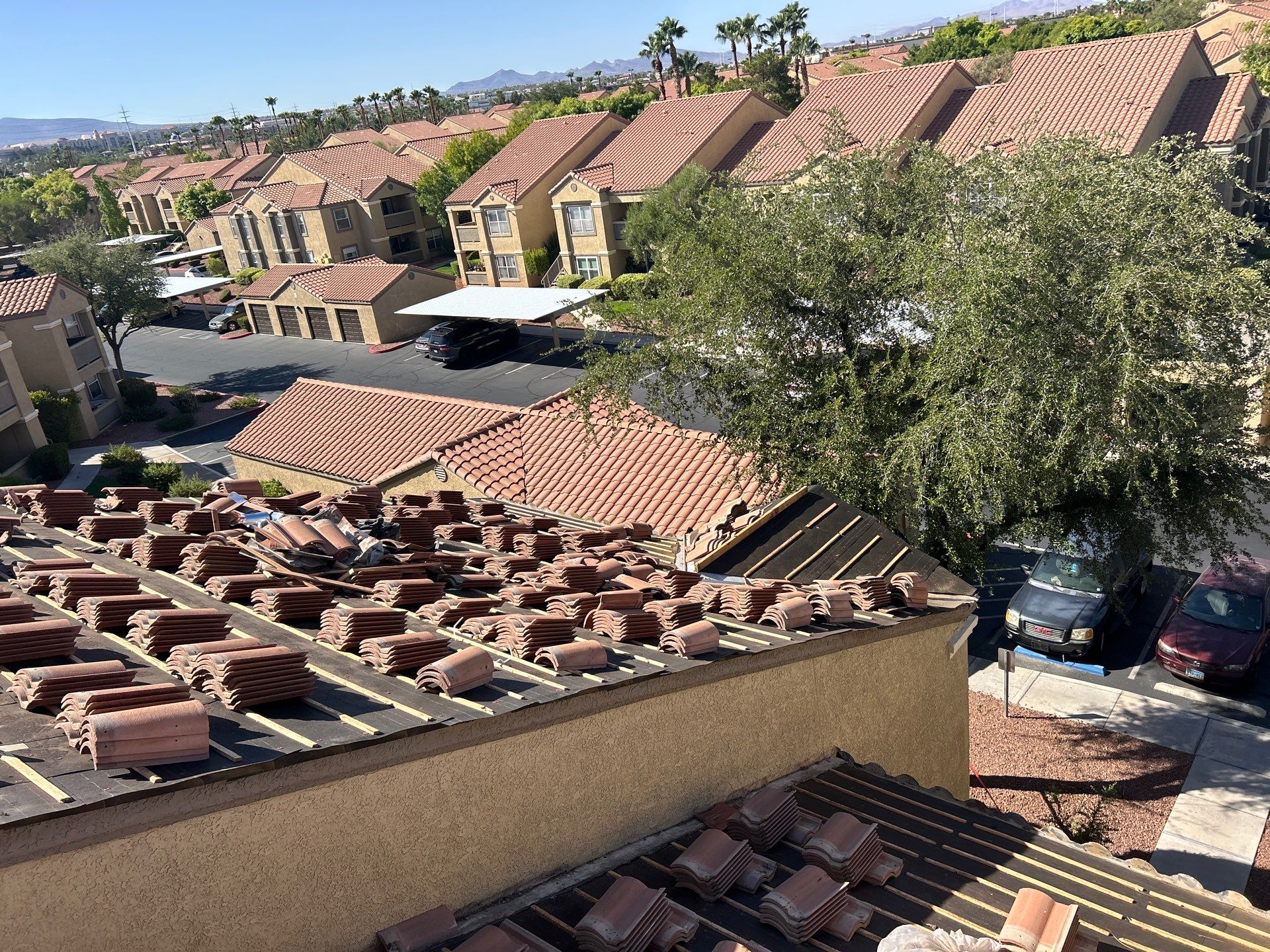 L15364-Latigo Condos by The Original Roofing Company
