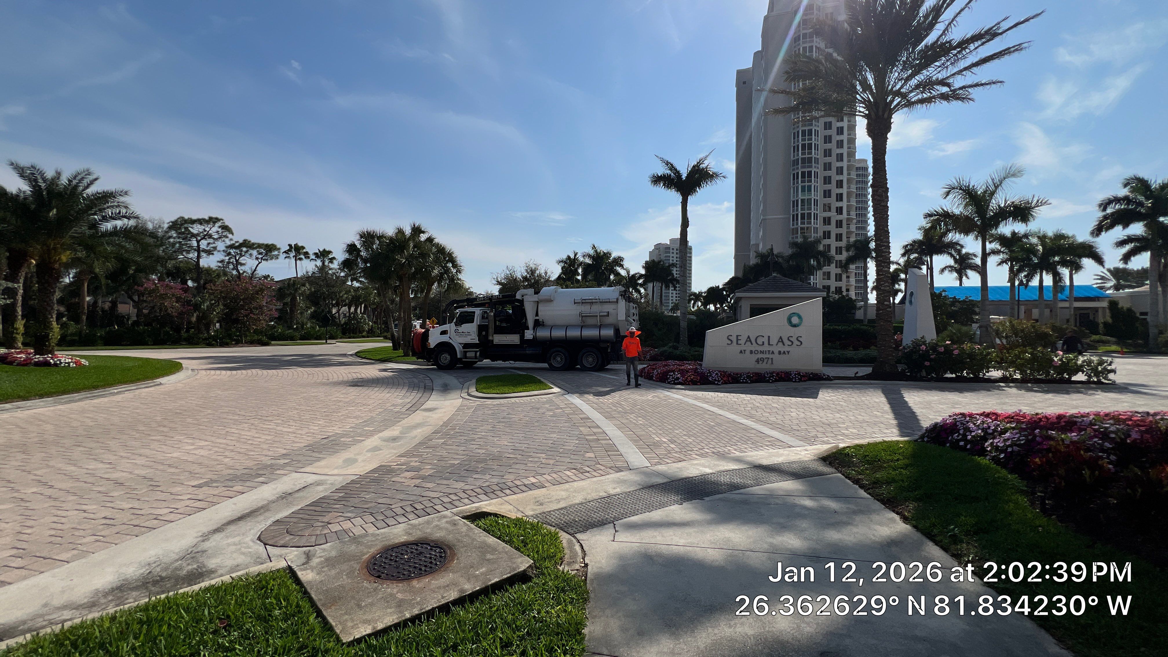 Bonita Bay Condo Stormwater System Maintenance with PRS by APS Power & Water