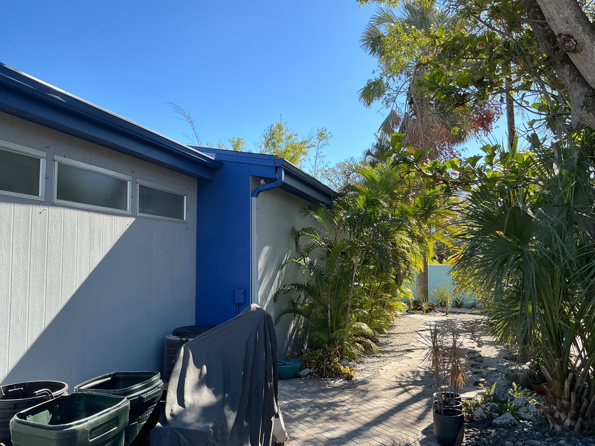 Soffit and Fascia Installation in Sarasota FL by Gutter Professors