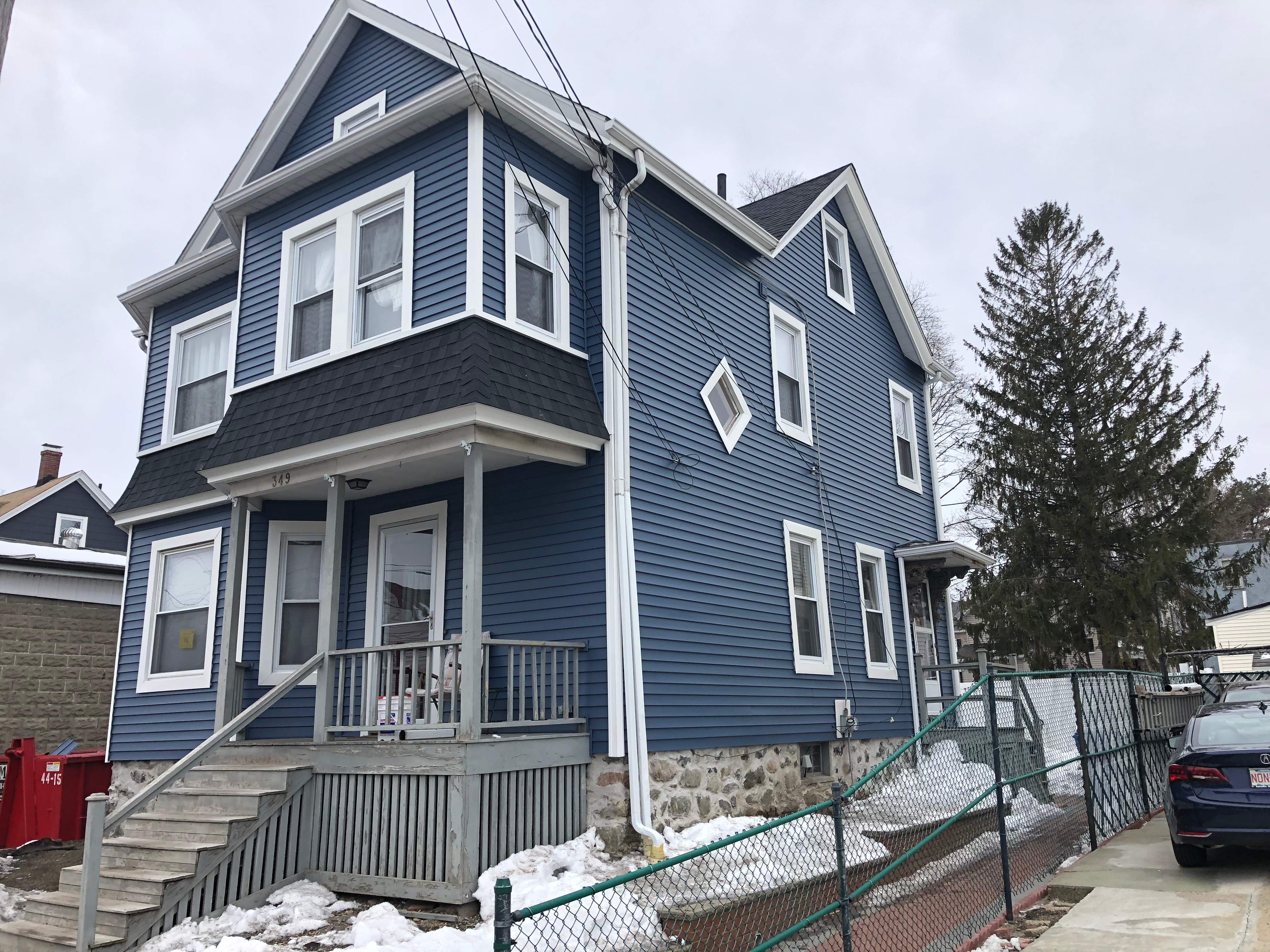 Siding Installation using PlyGem by UBrothers Construction