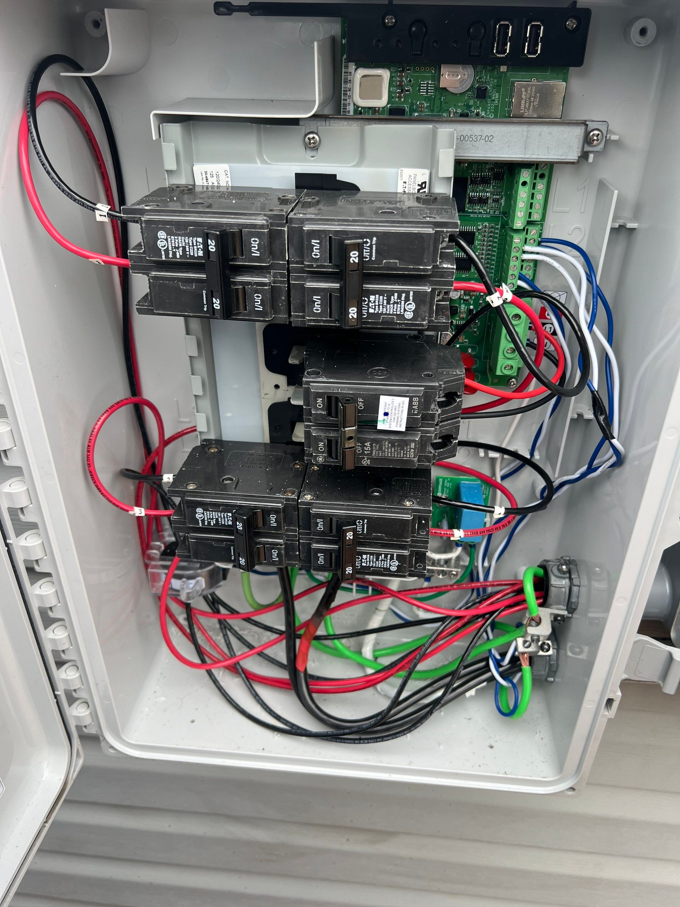 Elevating Energy Efficiency: Our Successful Solar Panel Installations by Infinity Solar Systems