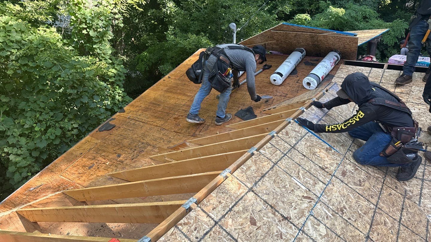 Roof Replacement using Owens Corning Brownwood by 180 Contractors