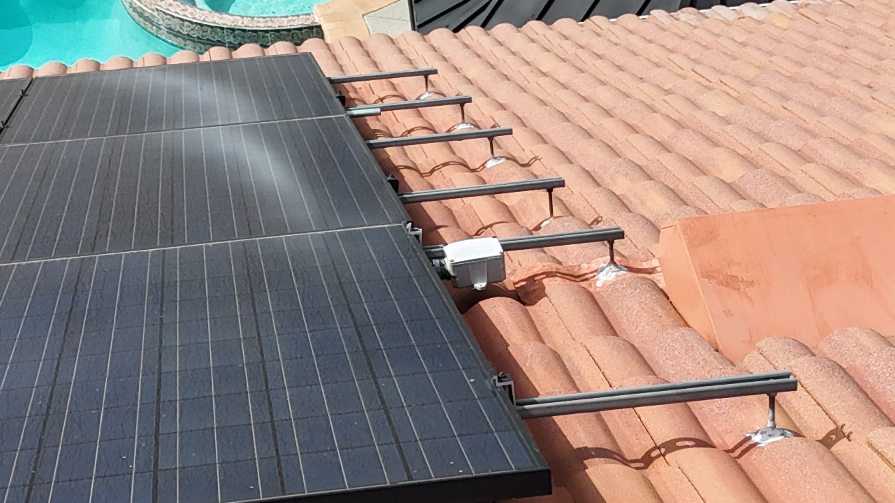 3890 Sierra Madre Ct Simi Valley by Solar Discovery
