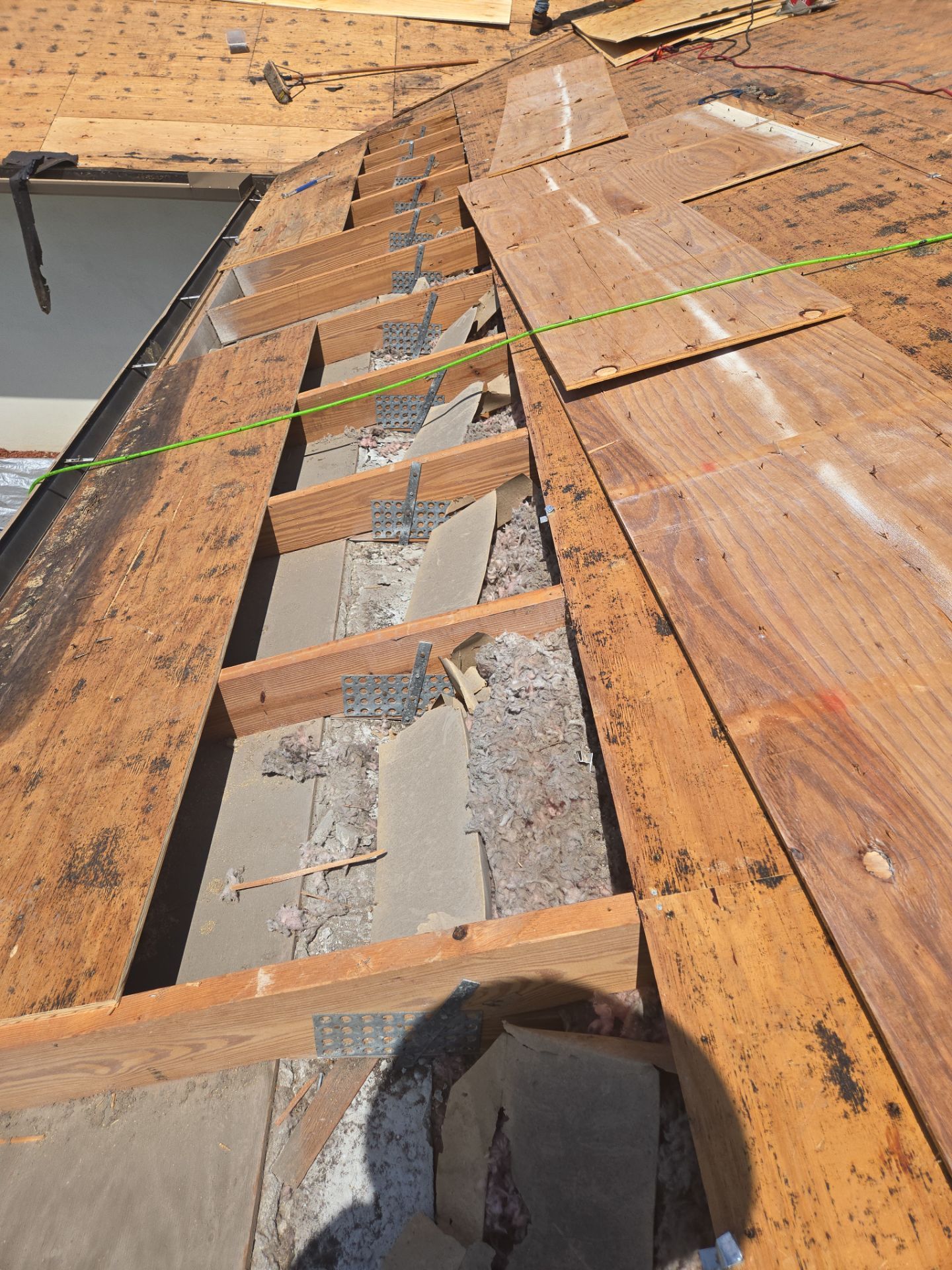 Project in Clearwater 33761 by Mitchell Roofing Company LLC 