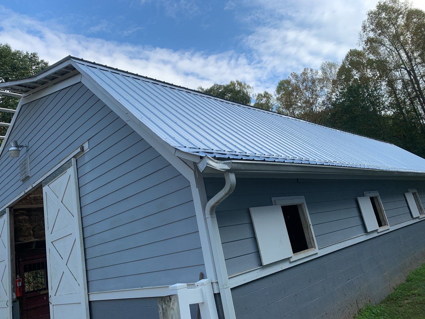 Metal roofing by American Roofing NC