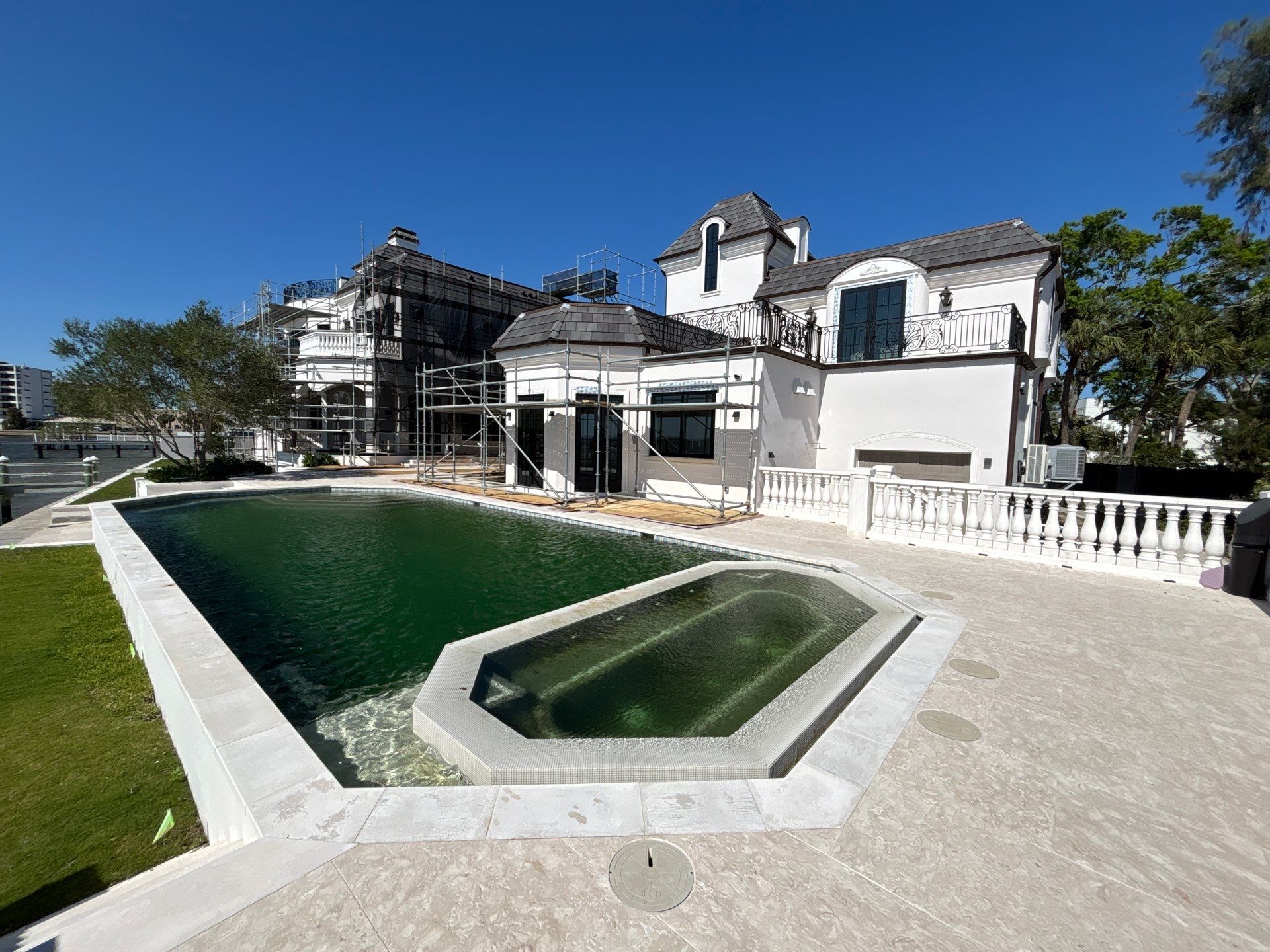 Gutter Installation using Half Round Seamless Gutters in Tampa FL by Gutter Professors