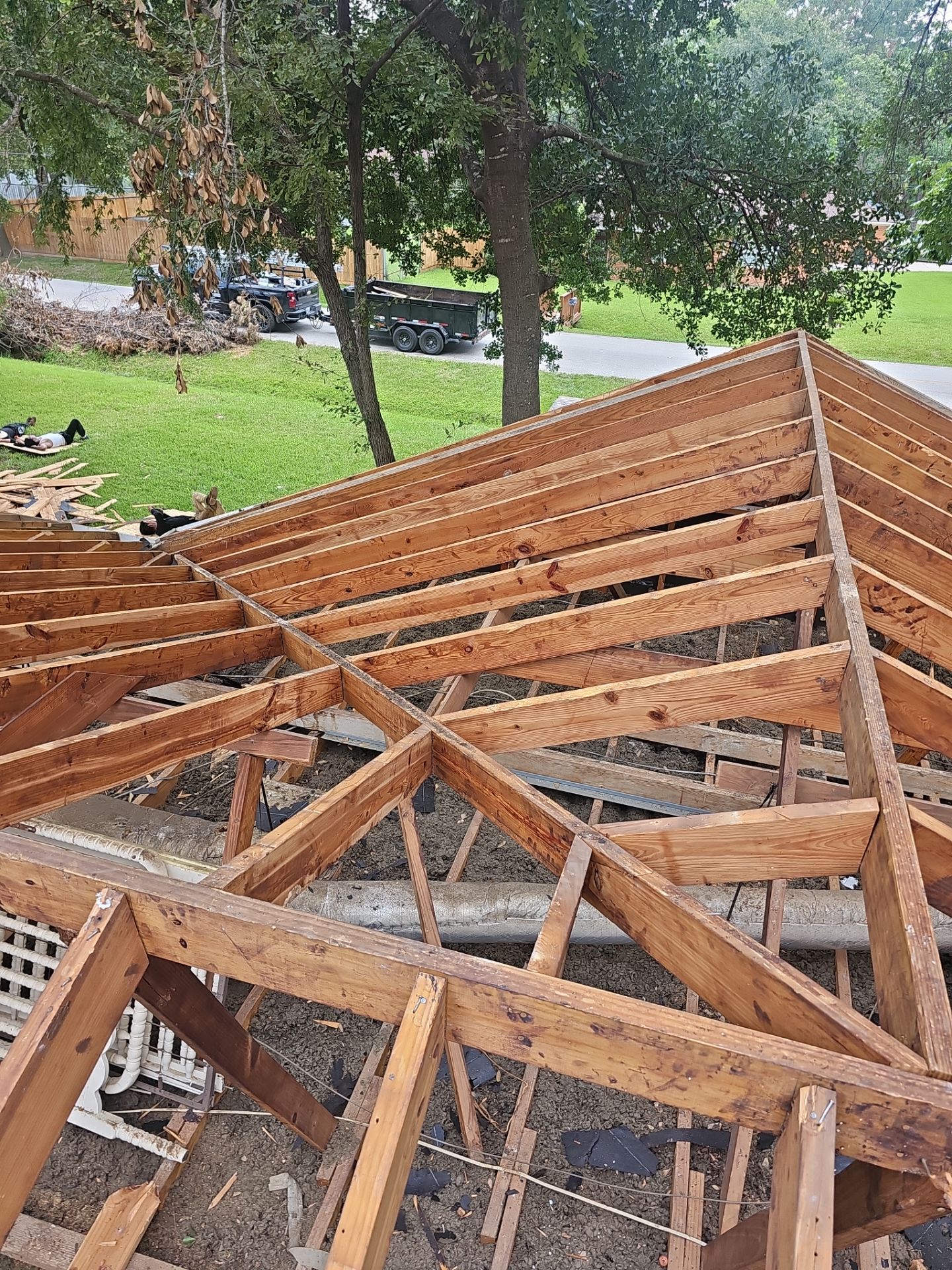 Residential Roofing Installation using Owen's Corning Duration (Lifetime) Shingles by Roof Repair Company