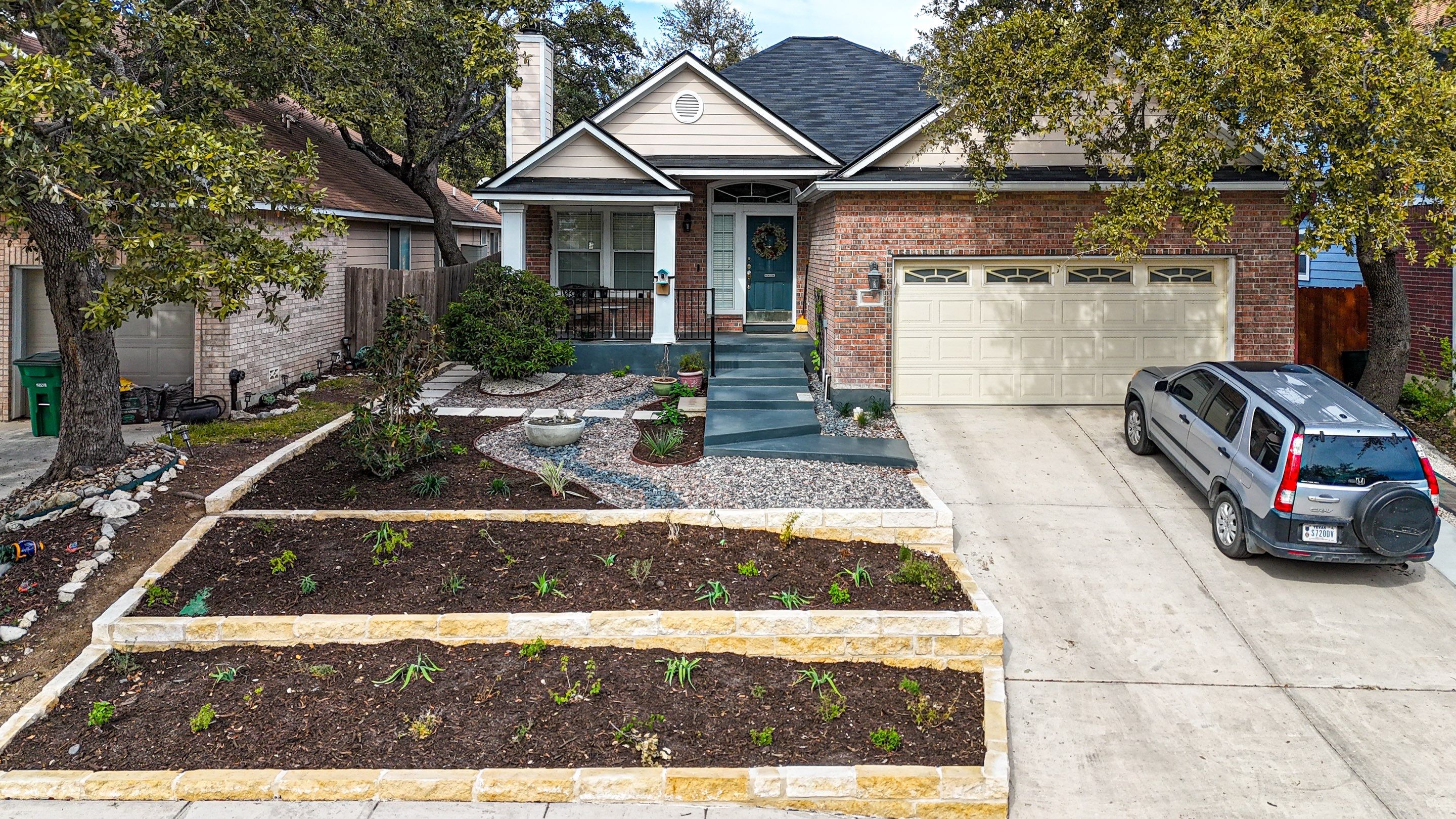 The Reserve, San Antonio Tx. by Hole In One Lawns, LLC