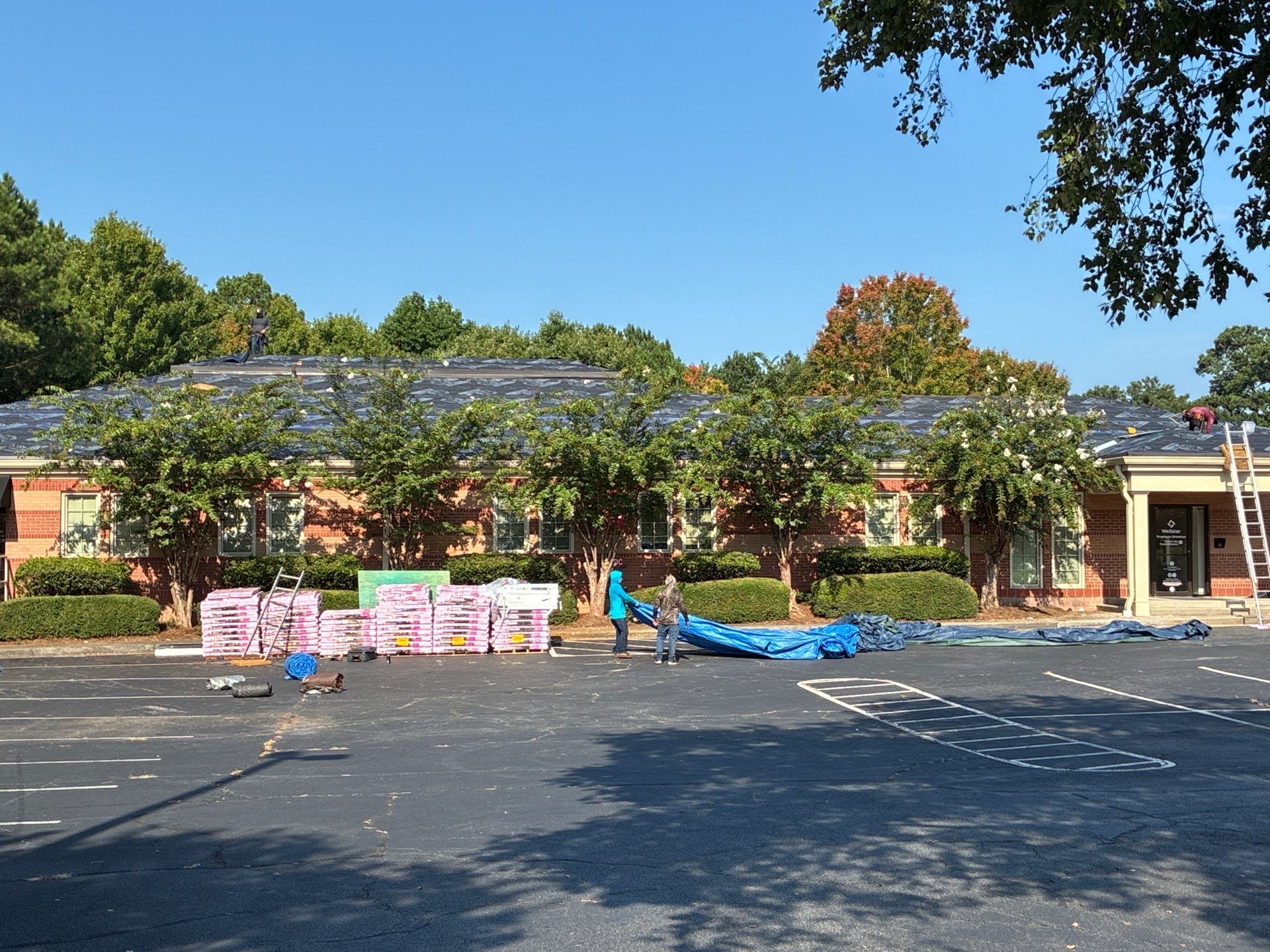  West Cobb Medical  by Arac Roof It Forward