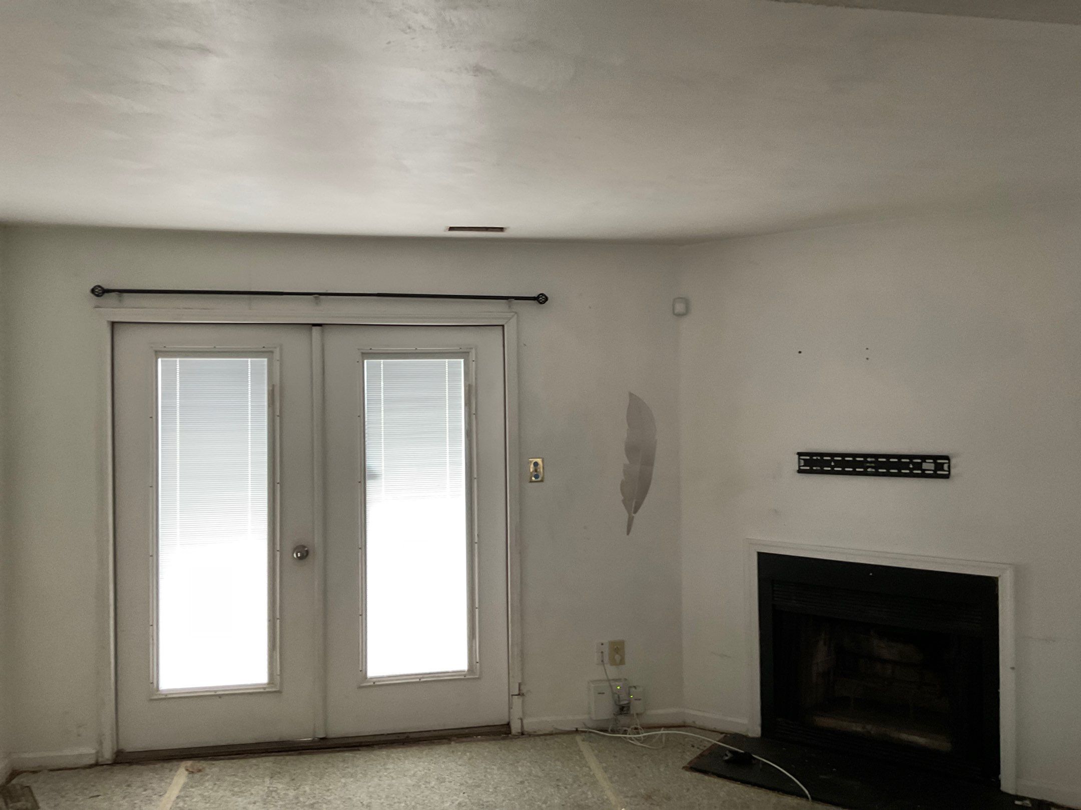 Residential - Portsmouth  by Rodriguez Drywall And Paint 