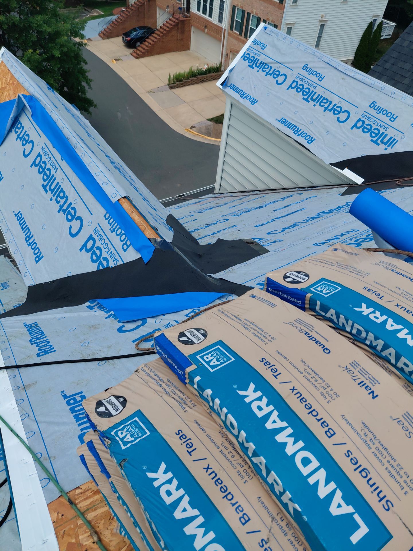 Lorton: Residential Roof Replacement with CertainTeed Landmark in Colonial Slate by RM Banning, Inc.